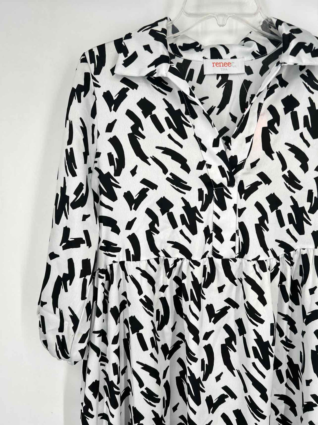 Renee C Size S White & Black Long Sleeve Dress