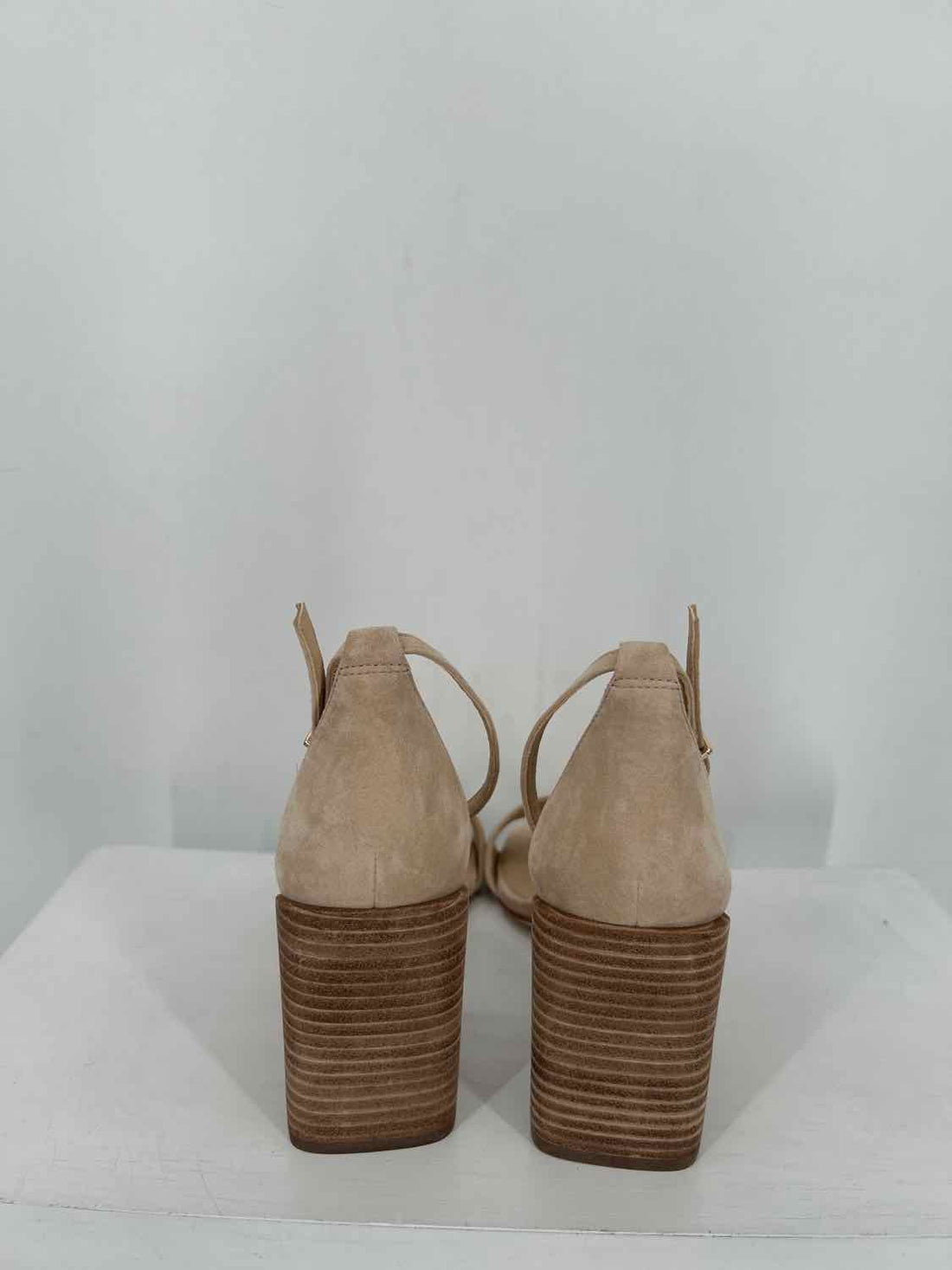 J McLaughlin Women Size 9 Beige Shauna Suede Block Heels