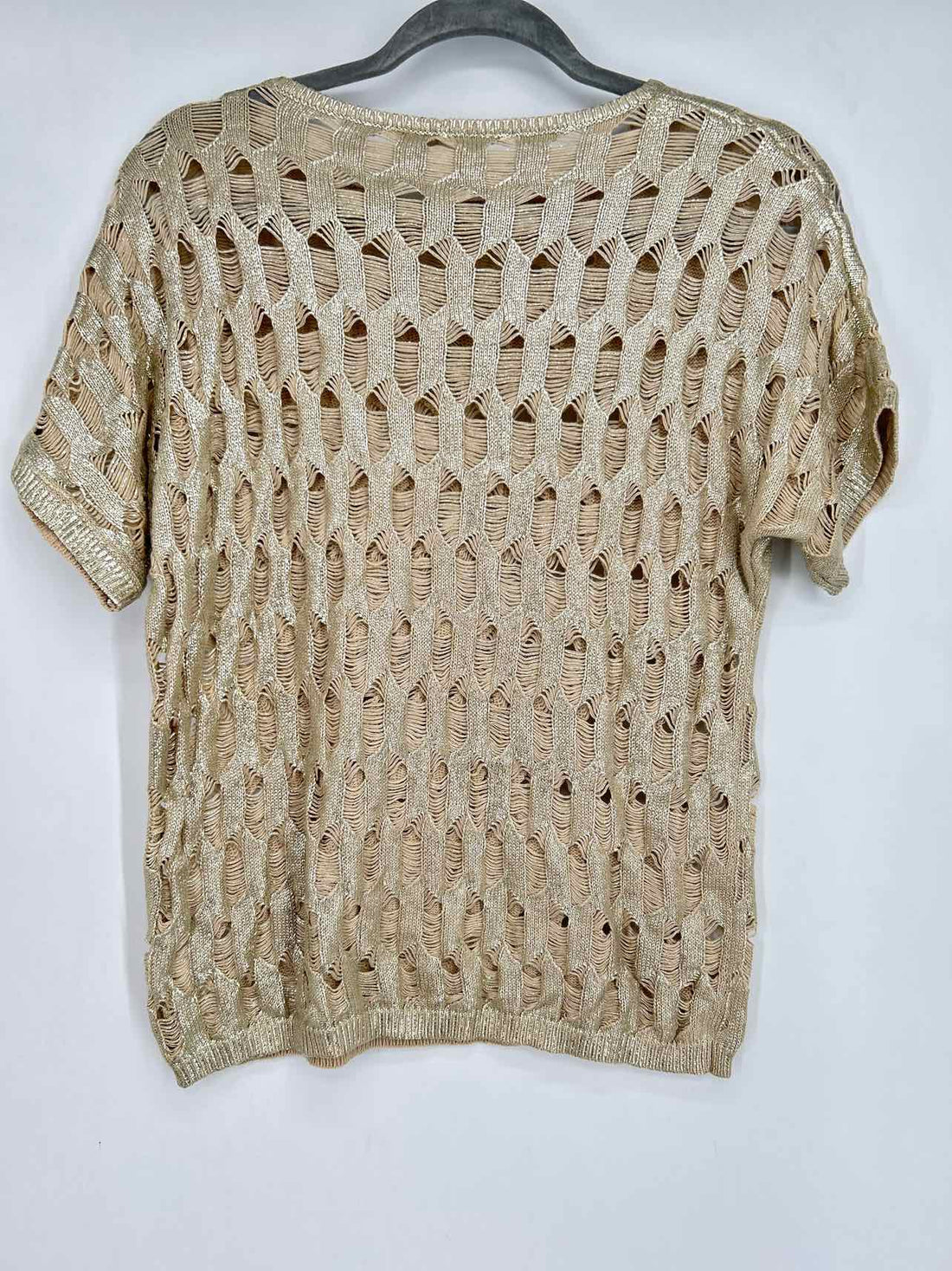 Chicos Size 1 (8) Gold Short Sleeve