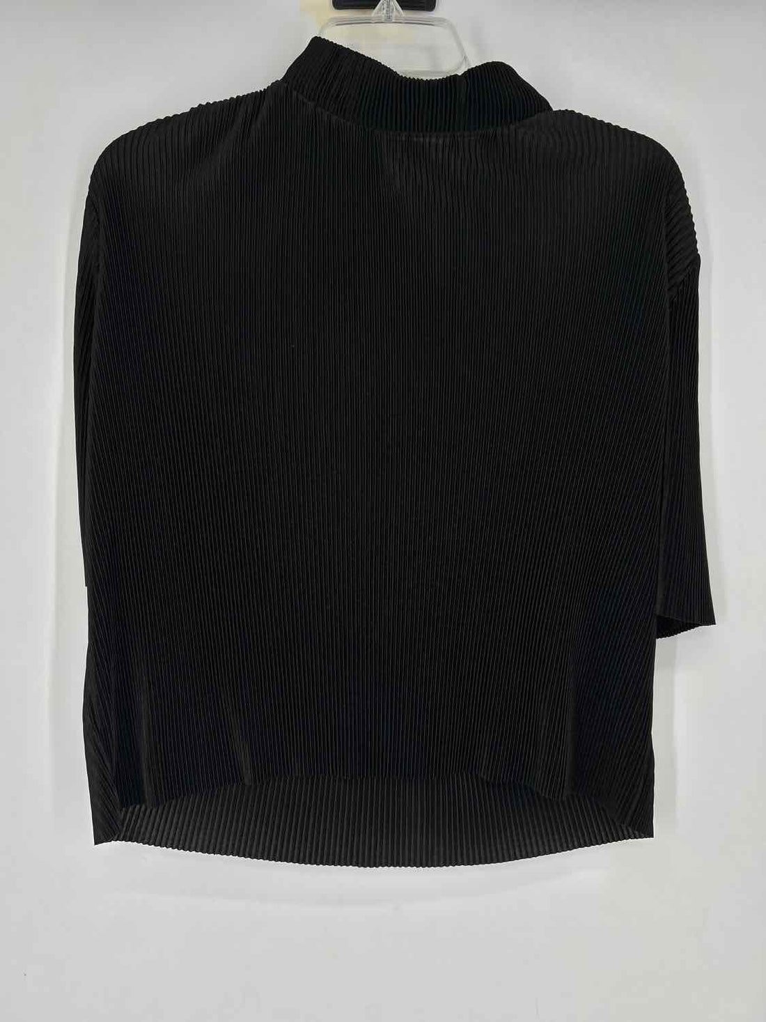 Glam Size S Black Pleated Short Sleeve