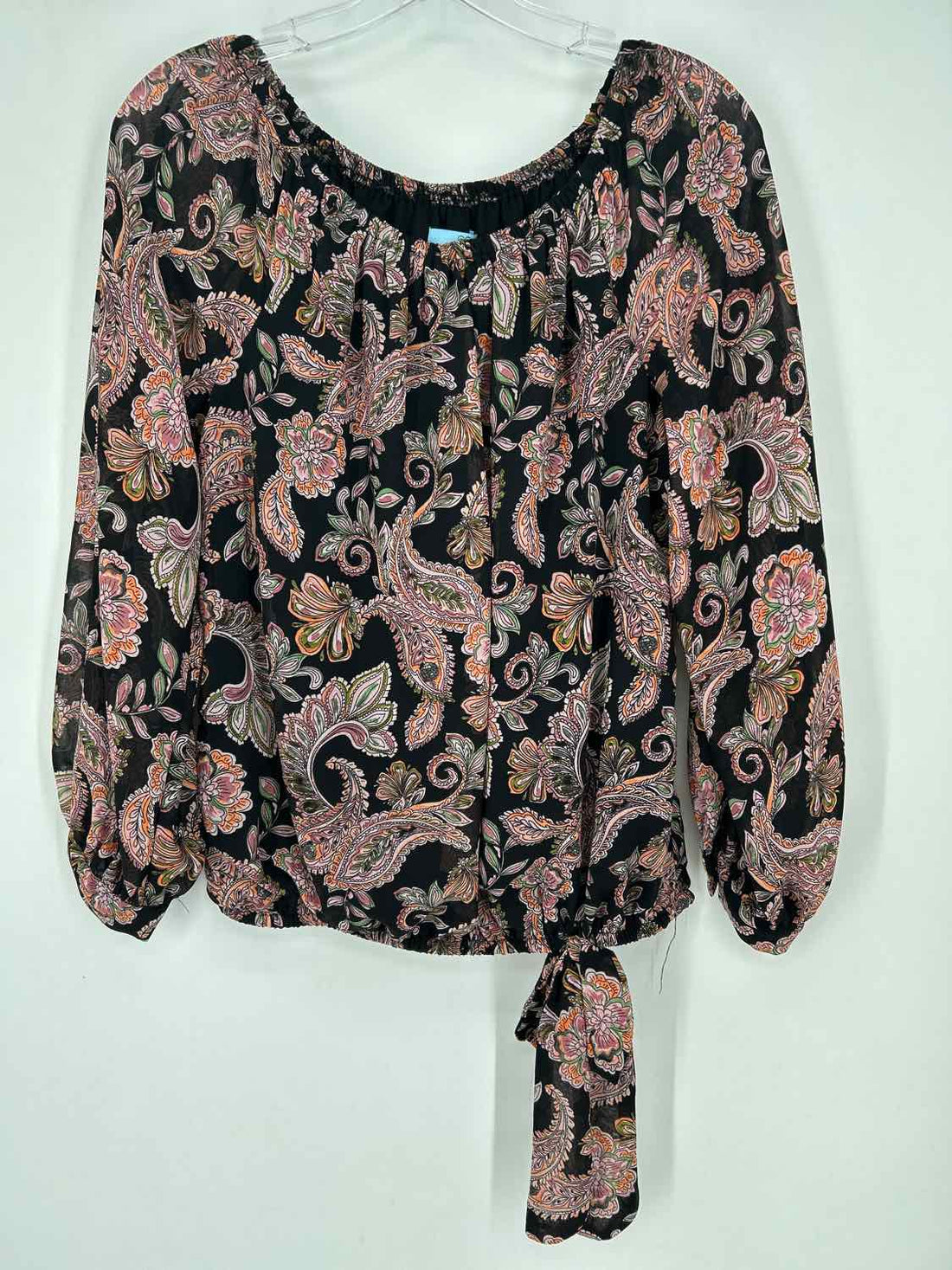 CeCe Size M Black & Pink Print Long Sleeve