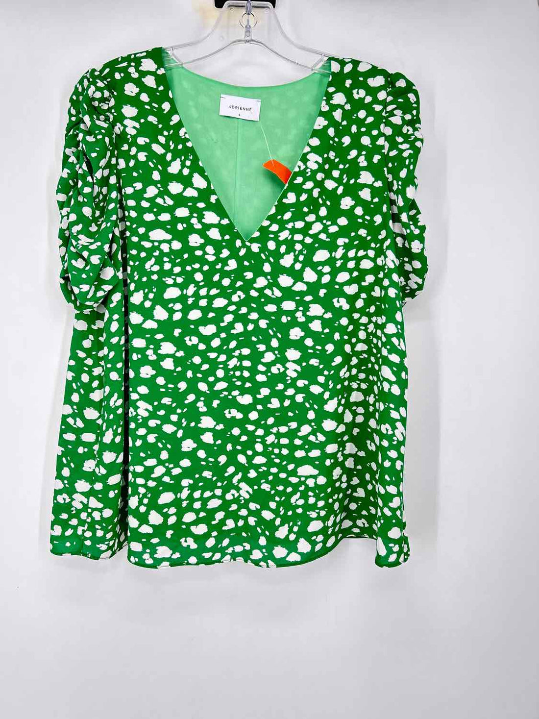 Adrienne Size S Green & White Short Sleeve
