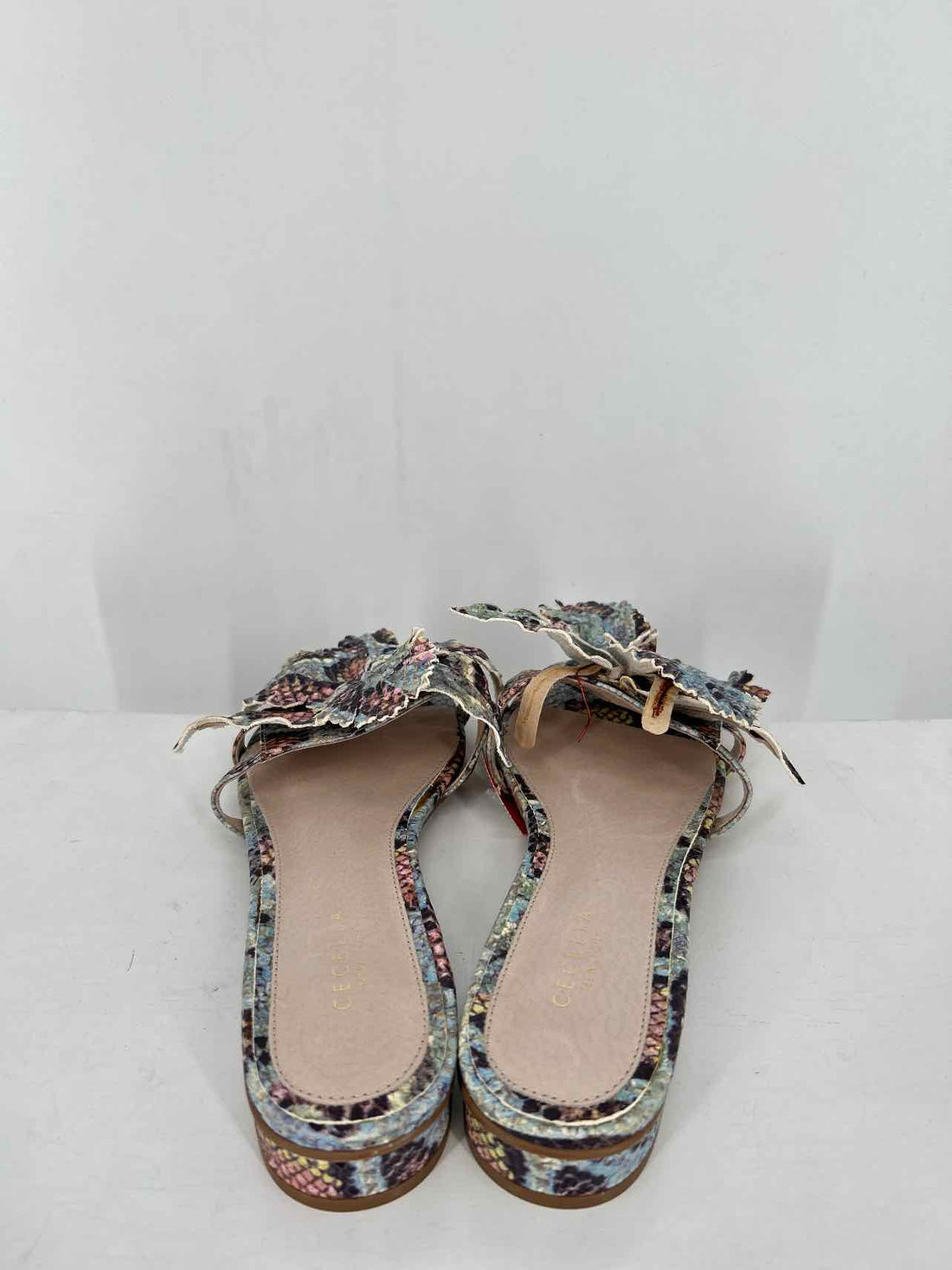 Cecelia Women Size 6.5 multi snake Sandals
