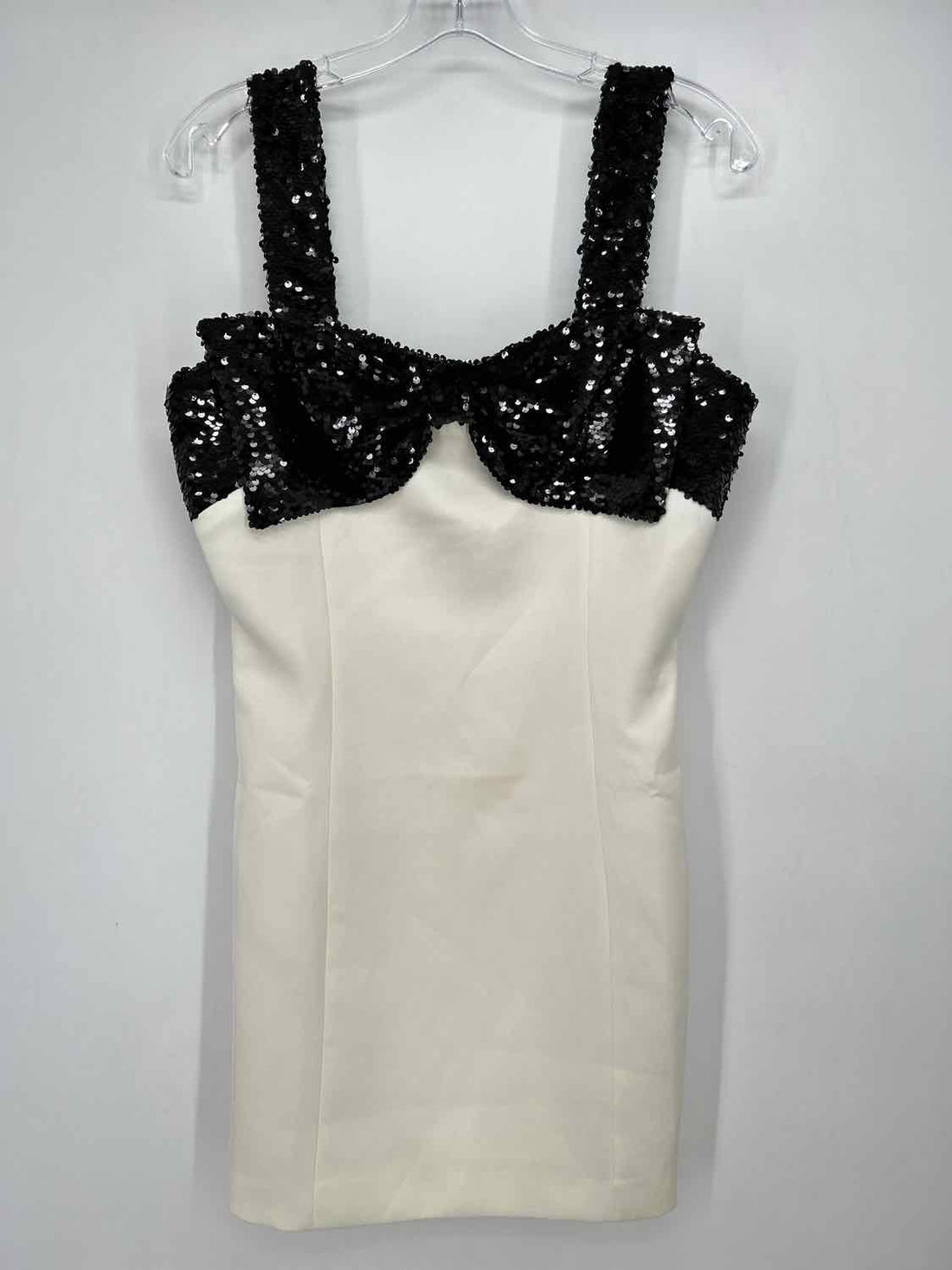Endless Rose M White & Black Holiday