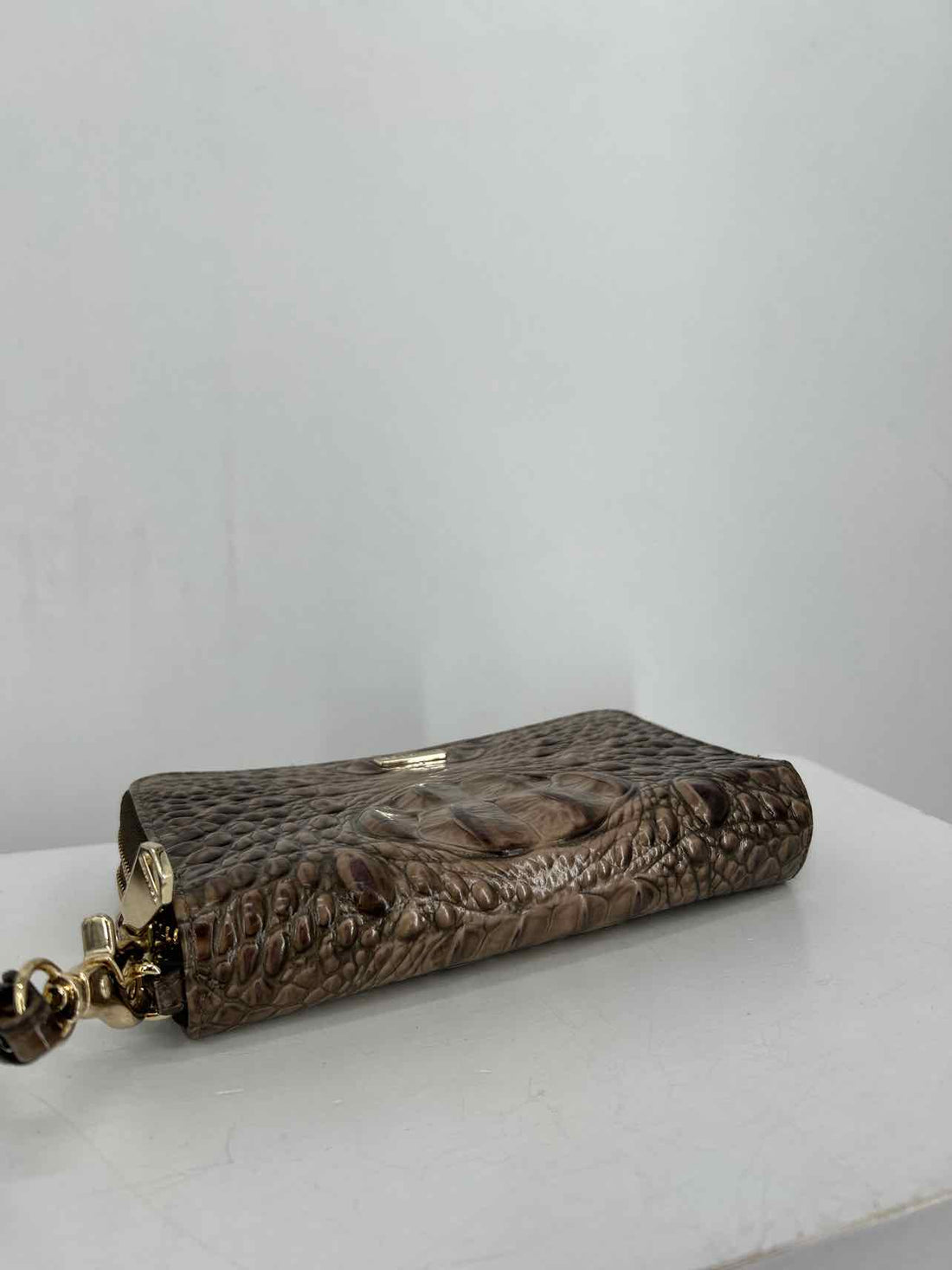 Brahmin Brown Genuine Leather Pre Owned Wallet