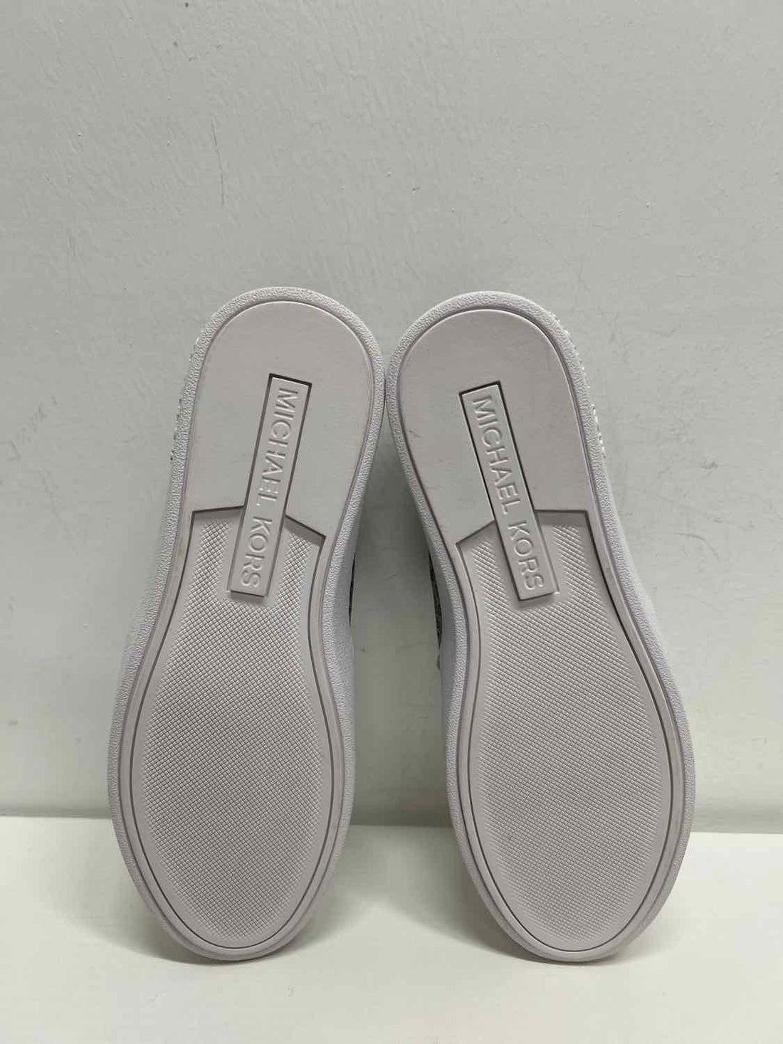 Michael Kors Women Size 7 White Signature New Sneakers