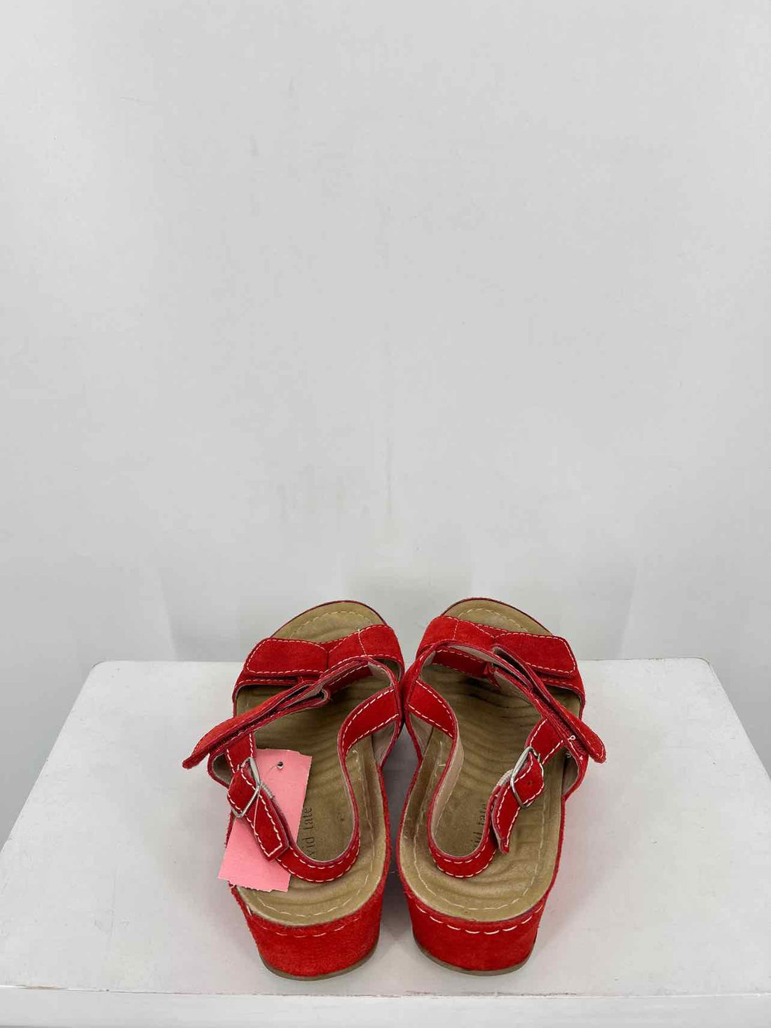 David Tate Women Size 9WW Red Genuine Suede Sandals