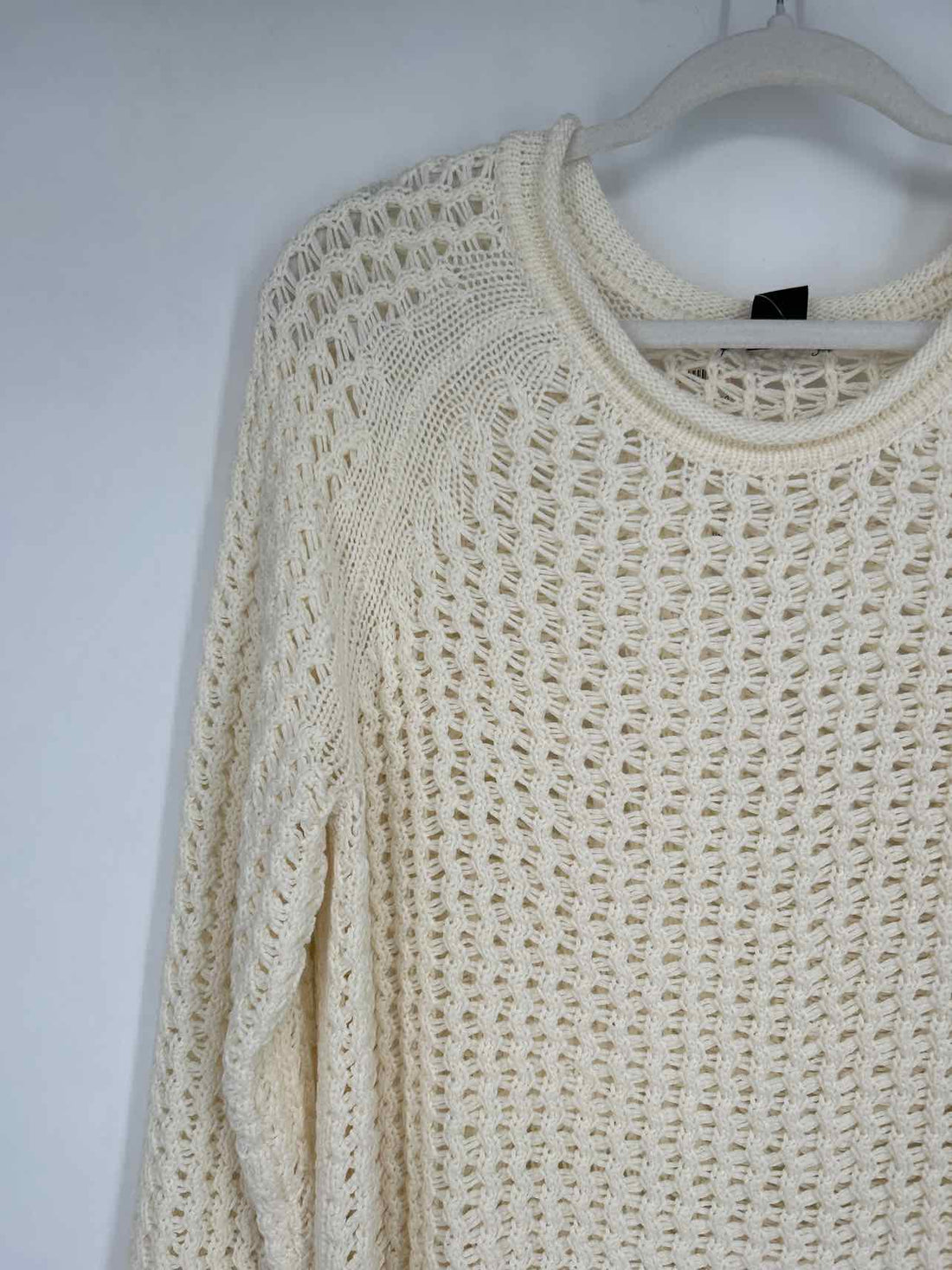 H&M Size L Ivory Open Knit Sweater