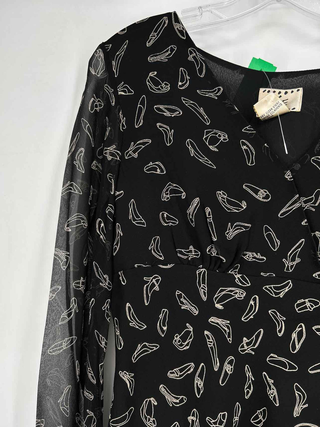 Ice Size M Black & Beige Silk Vintage Long Sleeve
