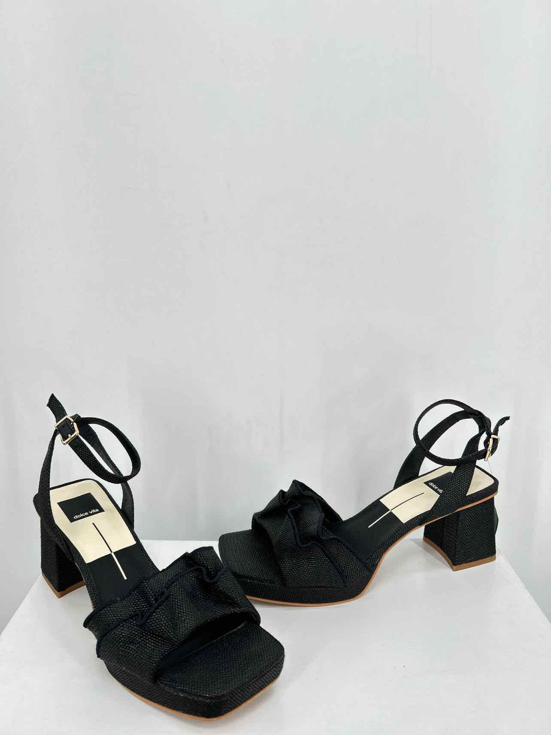 Dolce Vita Women Size 9 Black Straw Heels