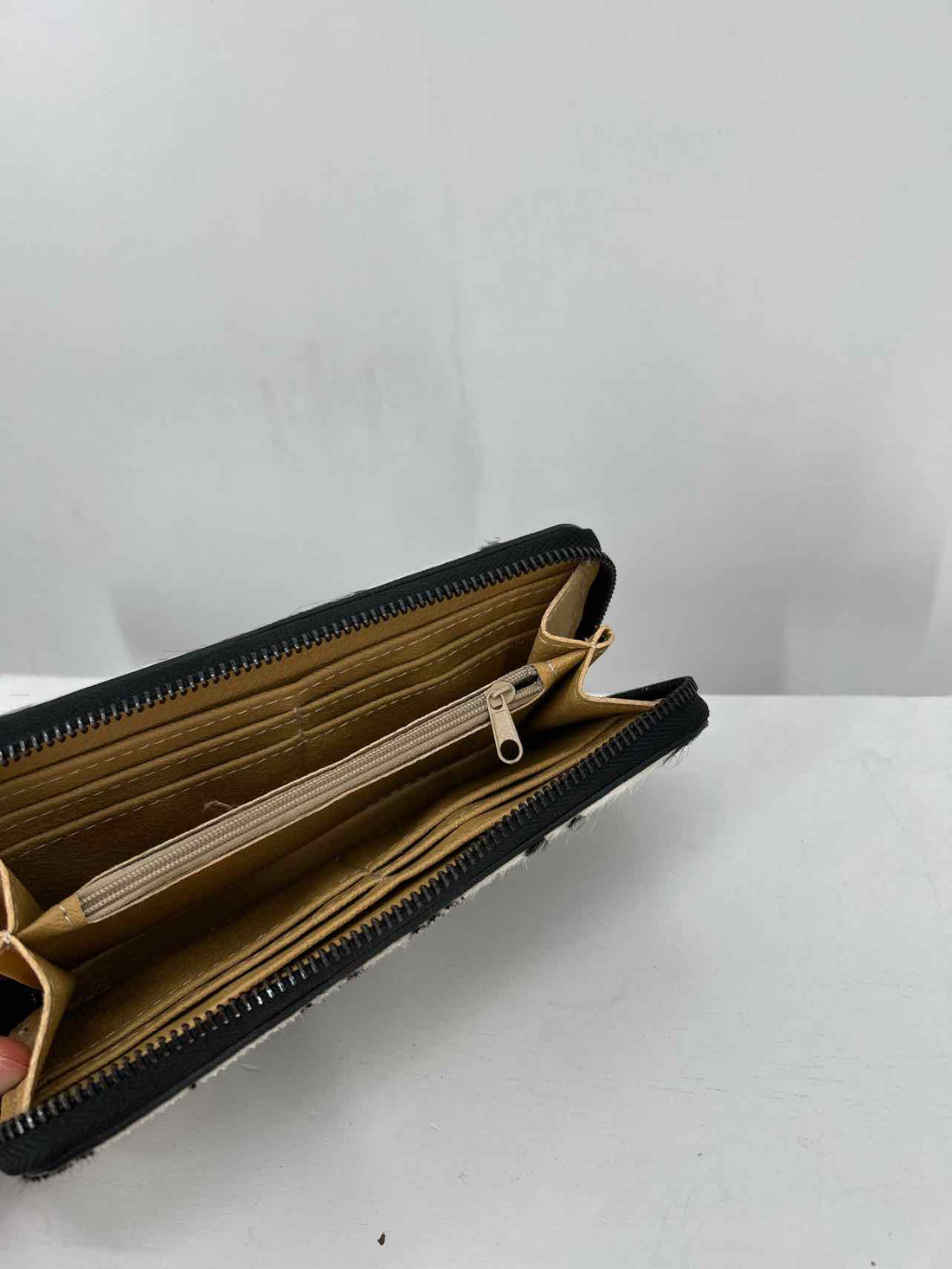 No Brand Name Cow Print Cow leather Wallet