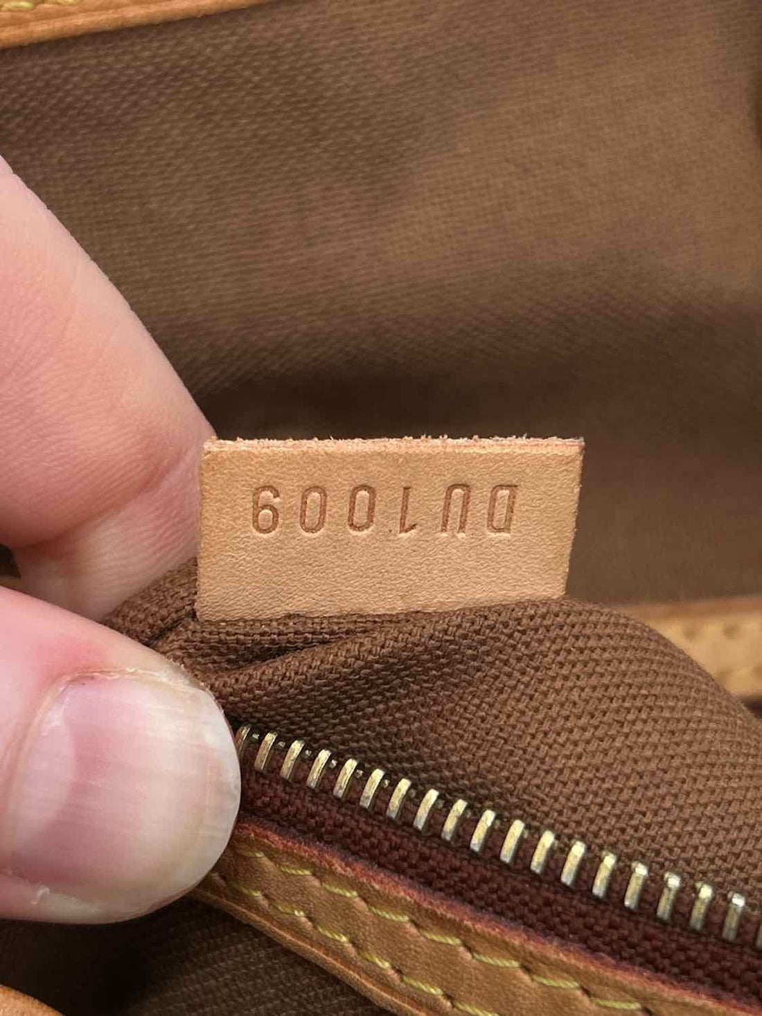 Louis Vuitton Monogram Batignolles Satchel