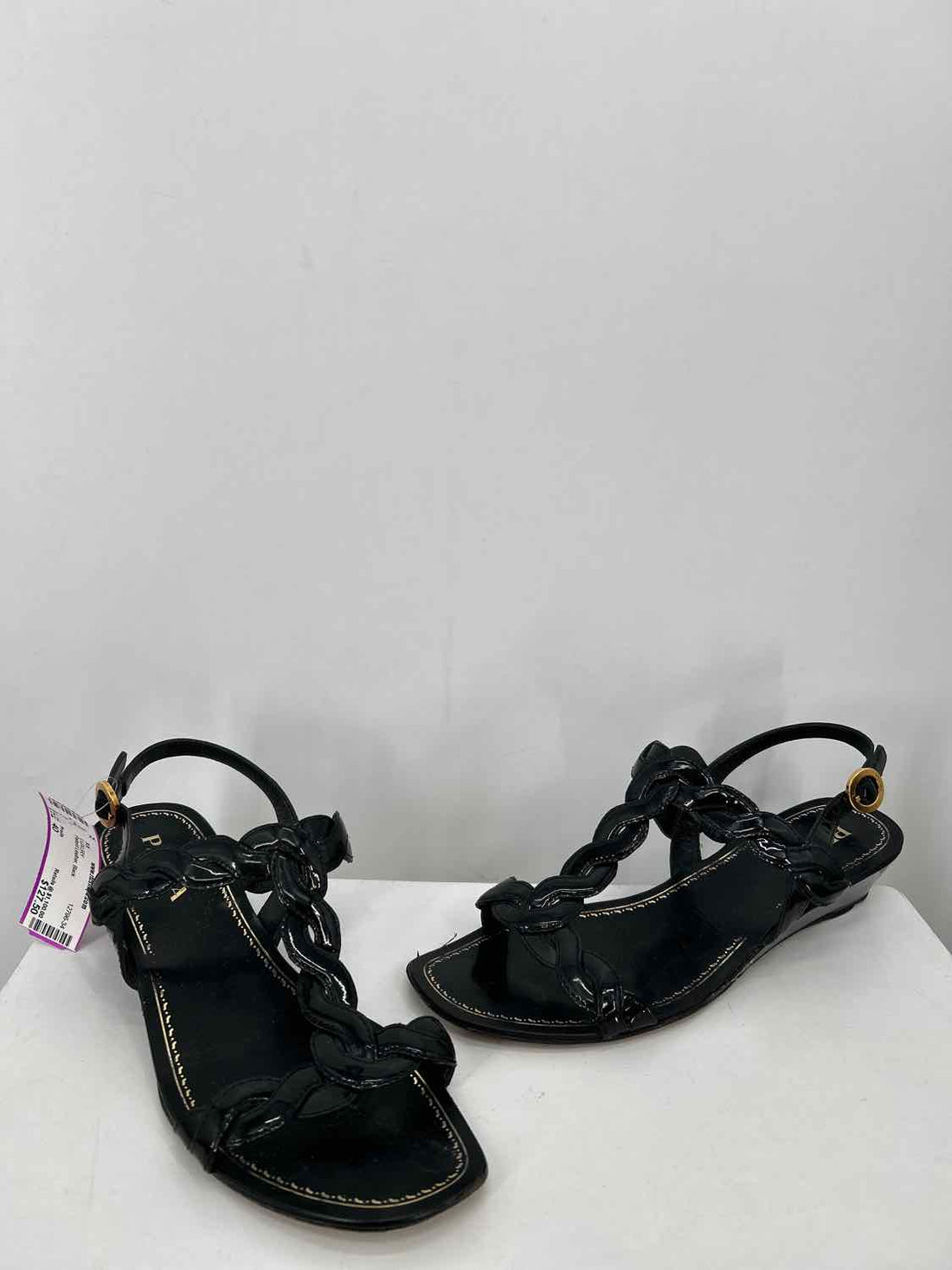 Prada Size 40 Patent Leather Black LUXURY