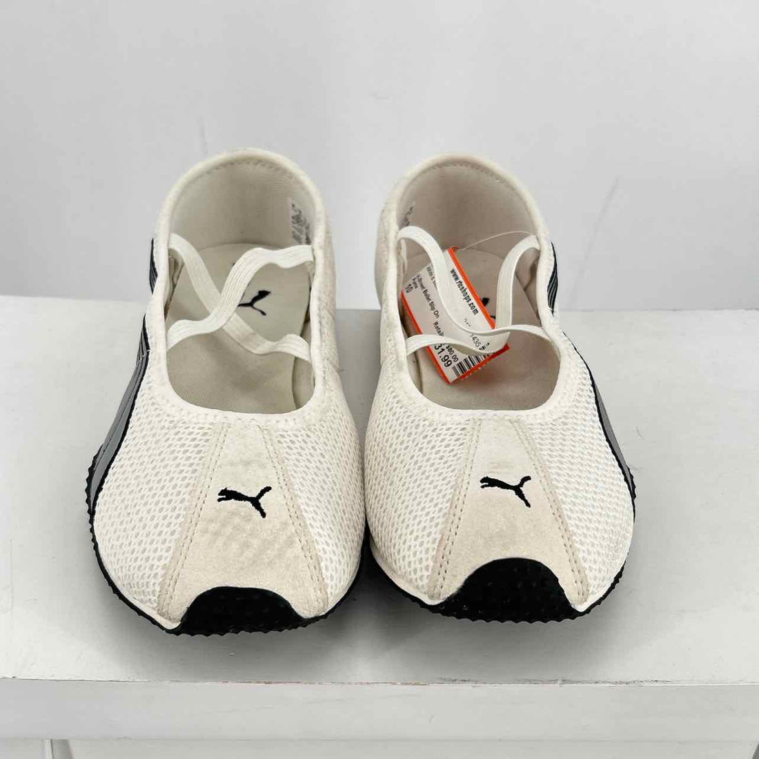Puma Women Size 10 White & Black Sneakers