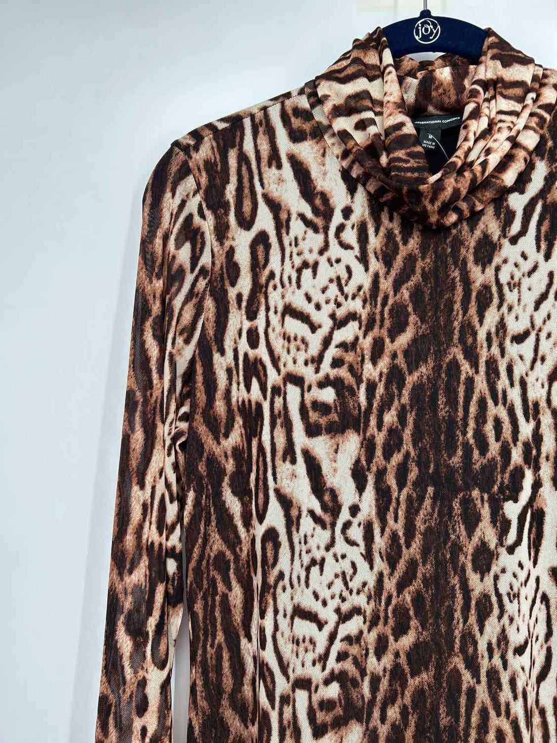 INC Size M Leopard Mesh Long Sleeve