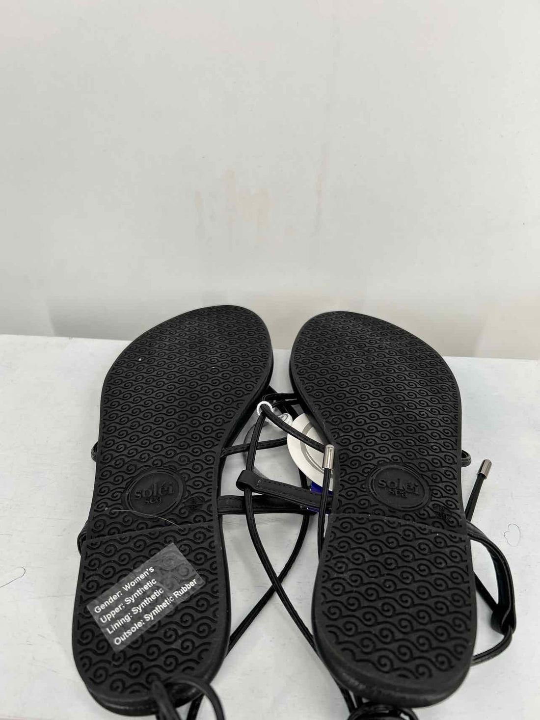Solei Sea Women Size 8 Black NWT Sandals a