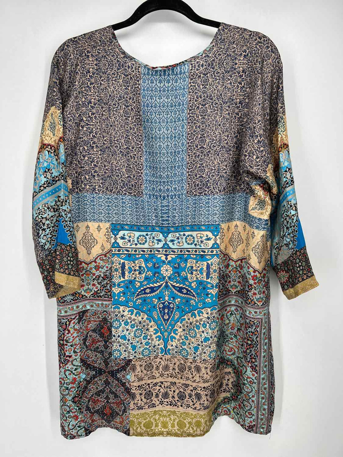 Johnny Was Size S Blue & Beige Print Silk Tunic Long Sleeve