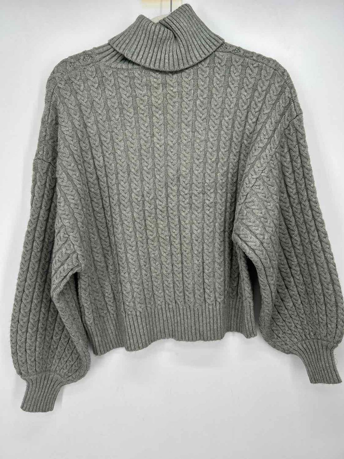 Truth by Republic Size M Gray Sweater