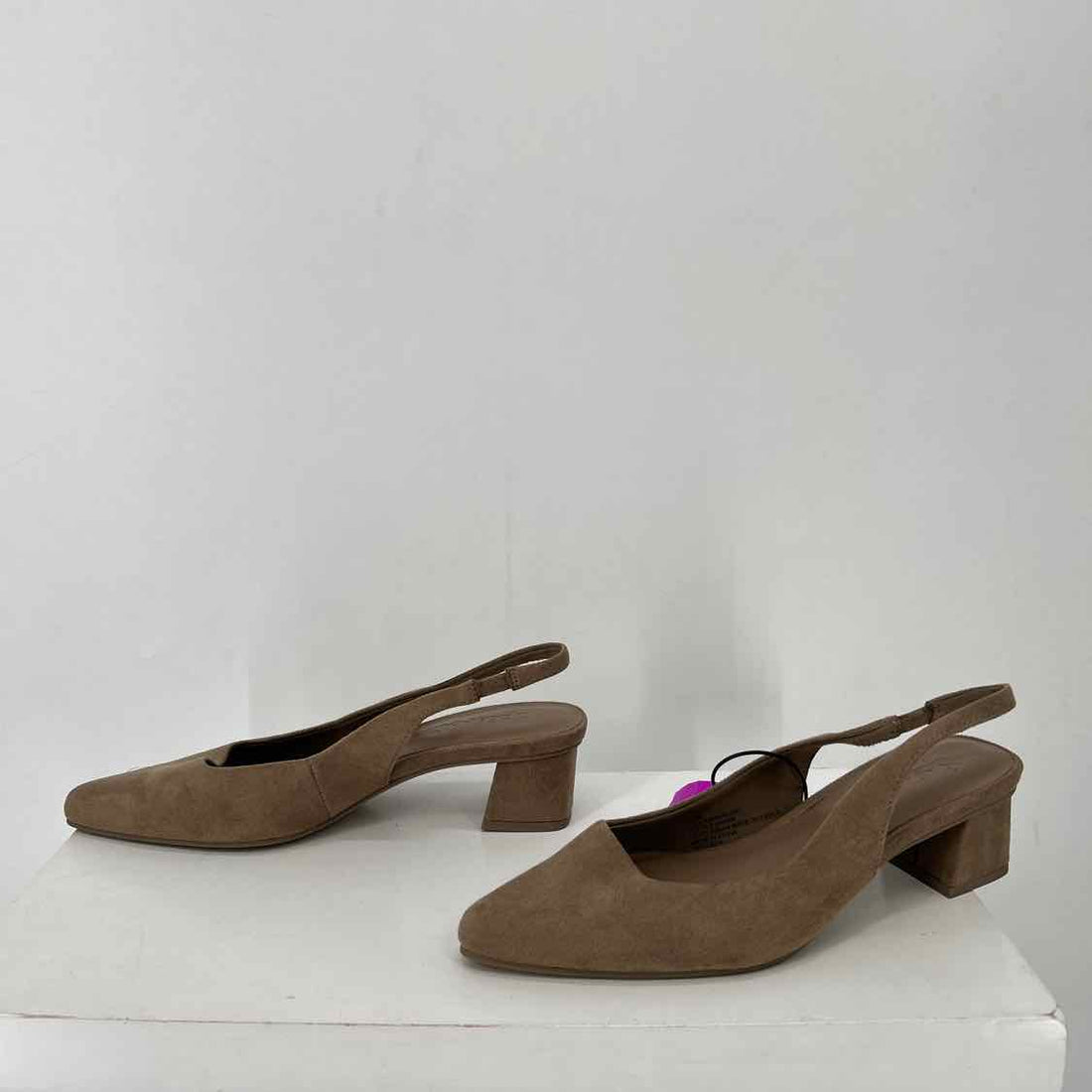 Splendid Women Size 7.5 Taupe Sling Back