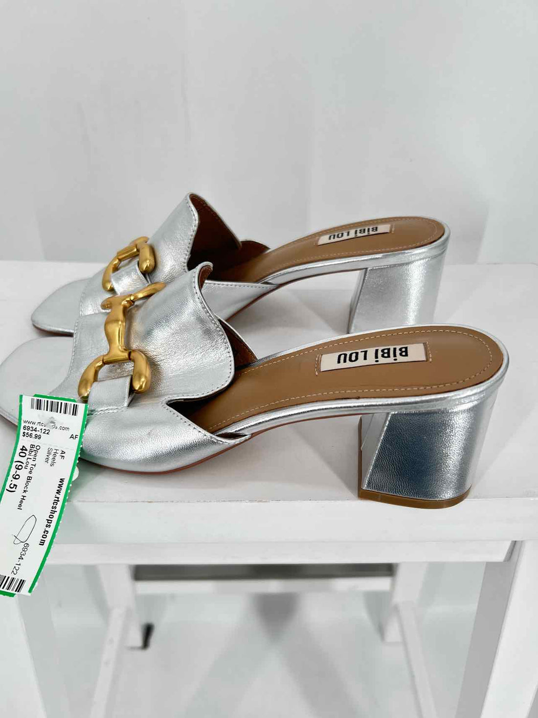 Bibi Lou Women Size 40 (9-9.5) Silver Heels