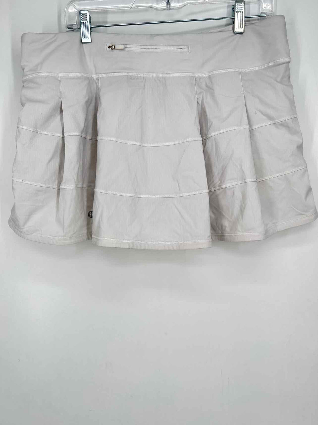Lululemon Size 12 White Active Skorts