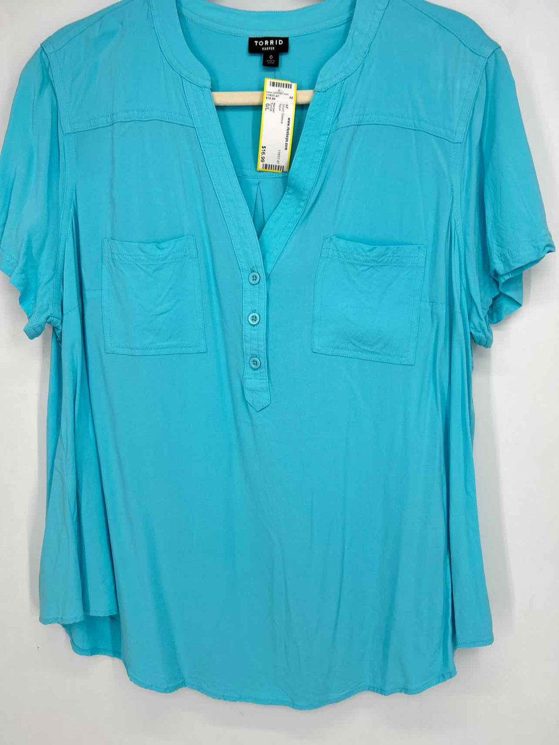 Torrid Size 0/L Aqua Short Sleeve