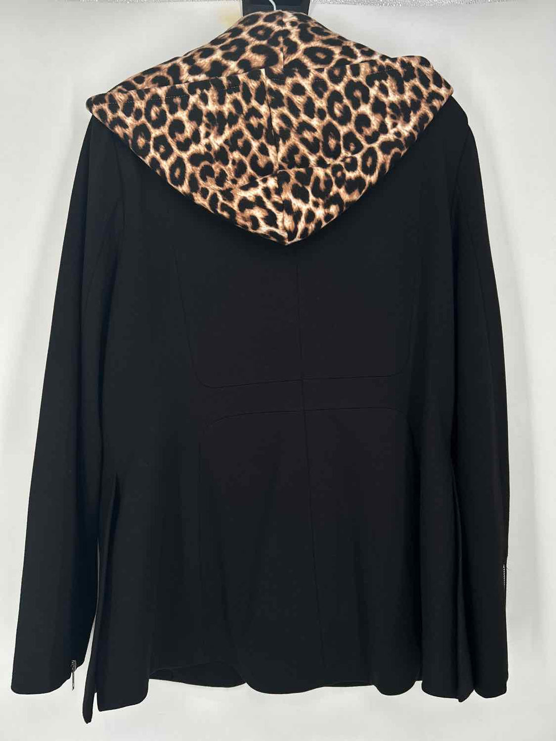 Peace Love World Size 12 Black & Leopard Blazer