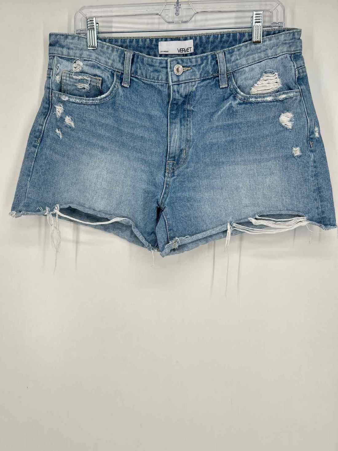 Vervet Size L Denim Distressed Shorts