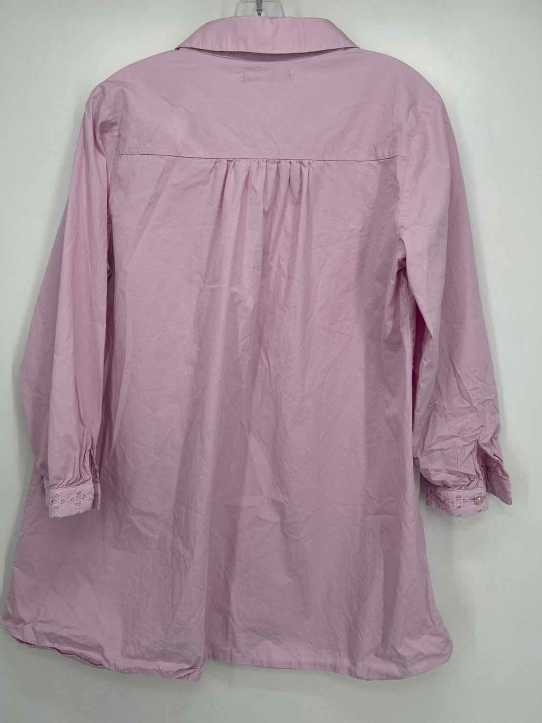 Deluc Size M Light Pink Long Sleeve