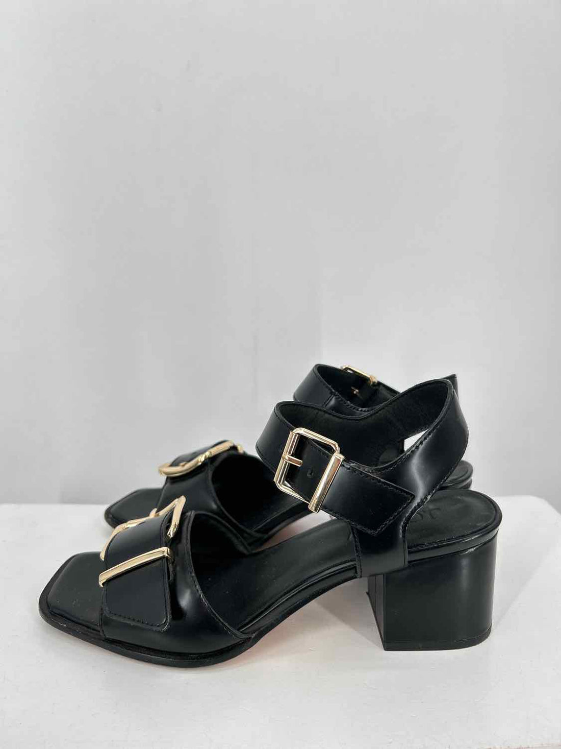 J Crew Women Size 7.5 Black Sandals