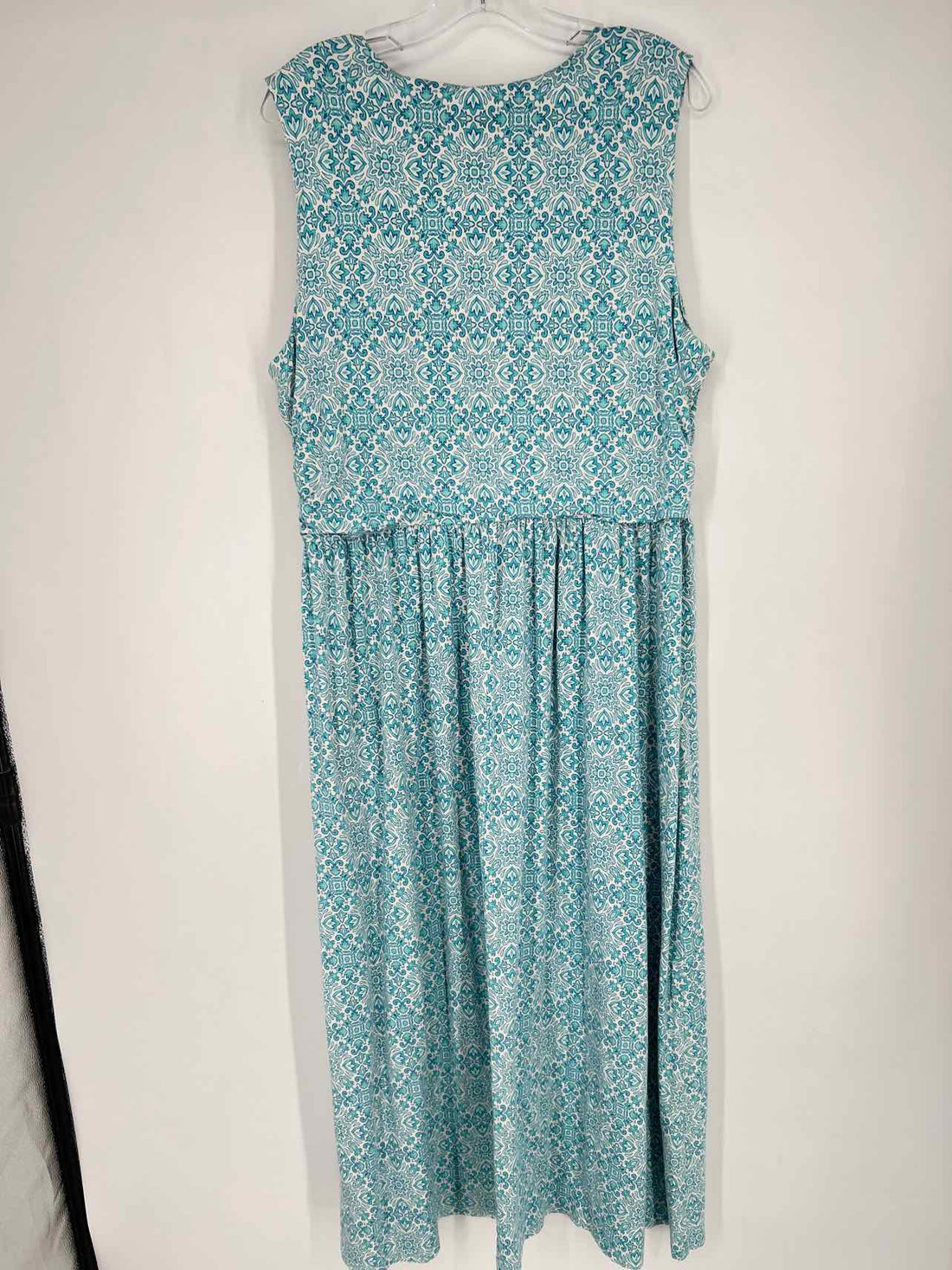 Land's End Size XL White & Light Blue Print Sleeveless Dress