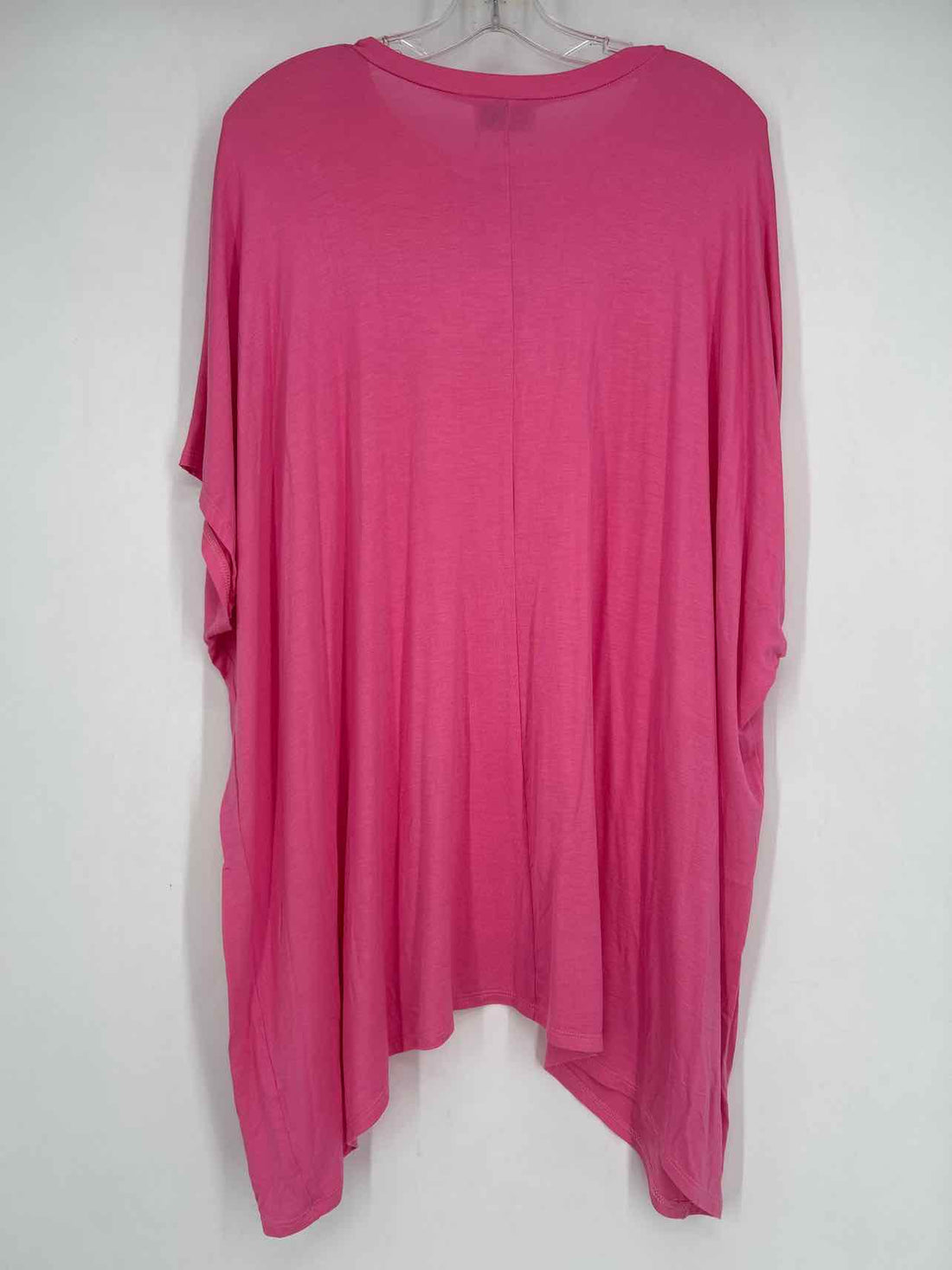 Adrienne Size M Pink NWT Short Sleeve