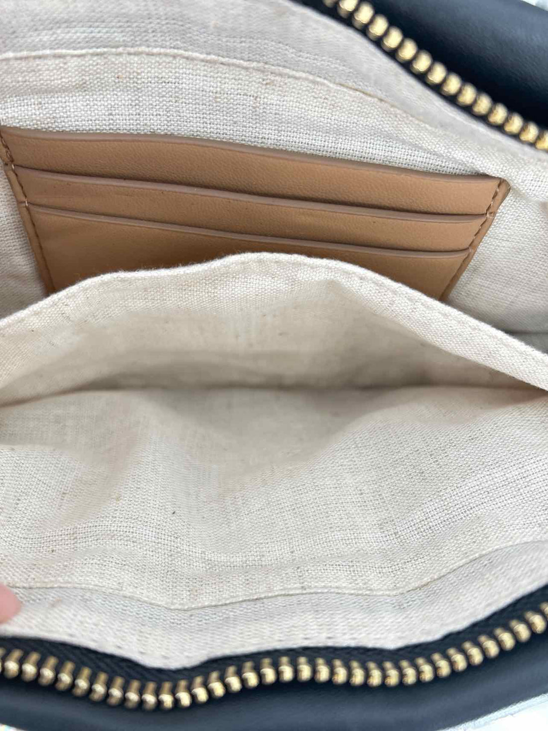 Vince Camuto Iridescent Faux Leather Pre Owned Crossbody
