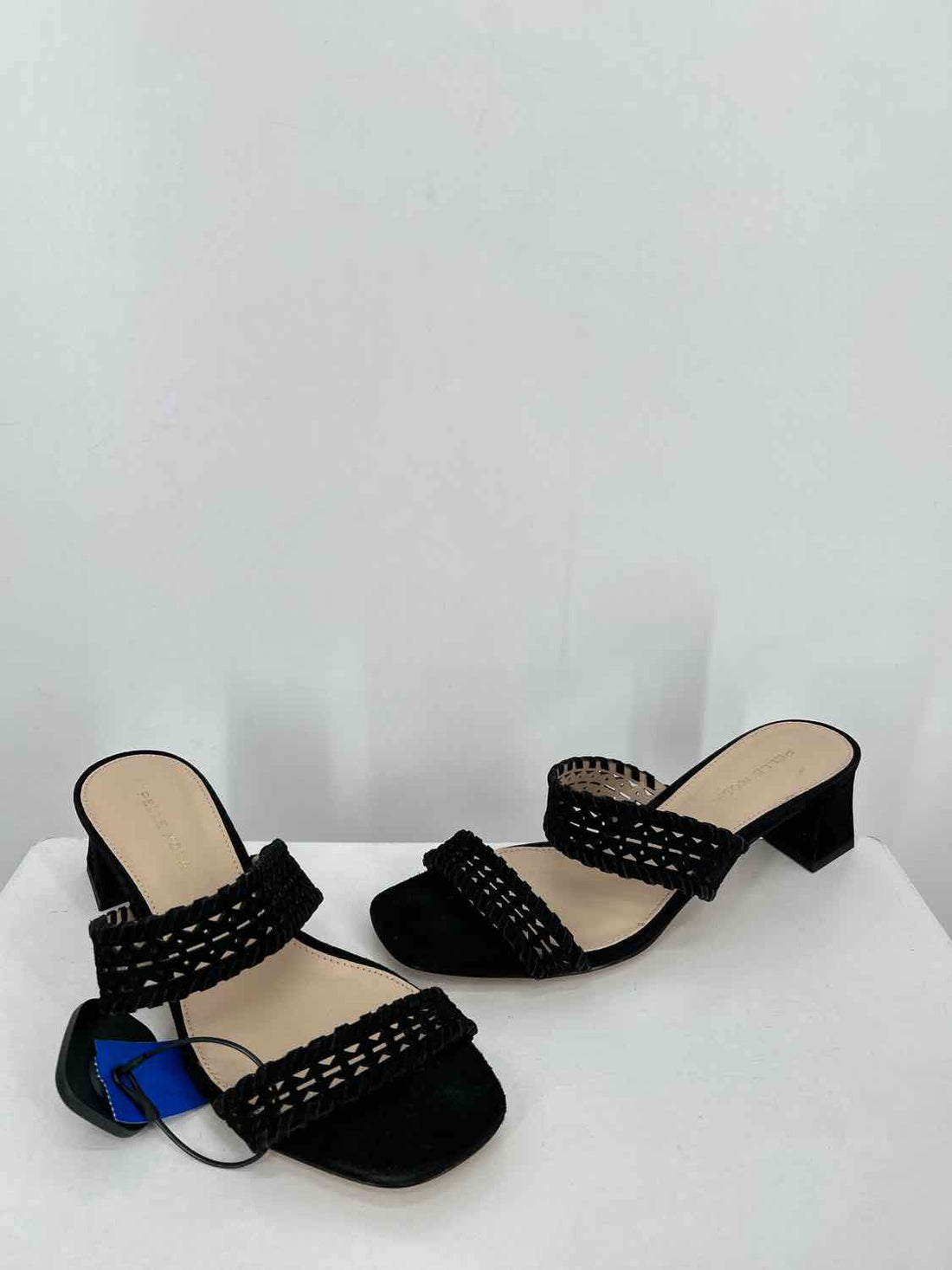 Pelle Moda Women Size 8 Black Suede Sandals