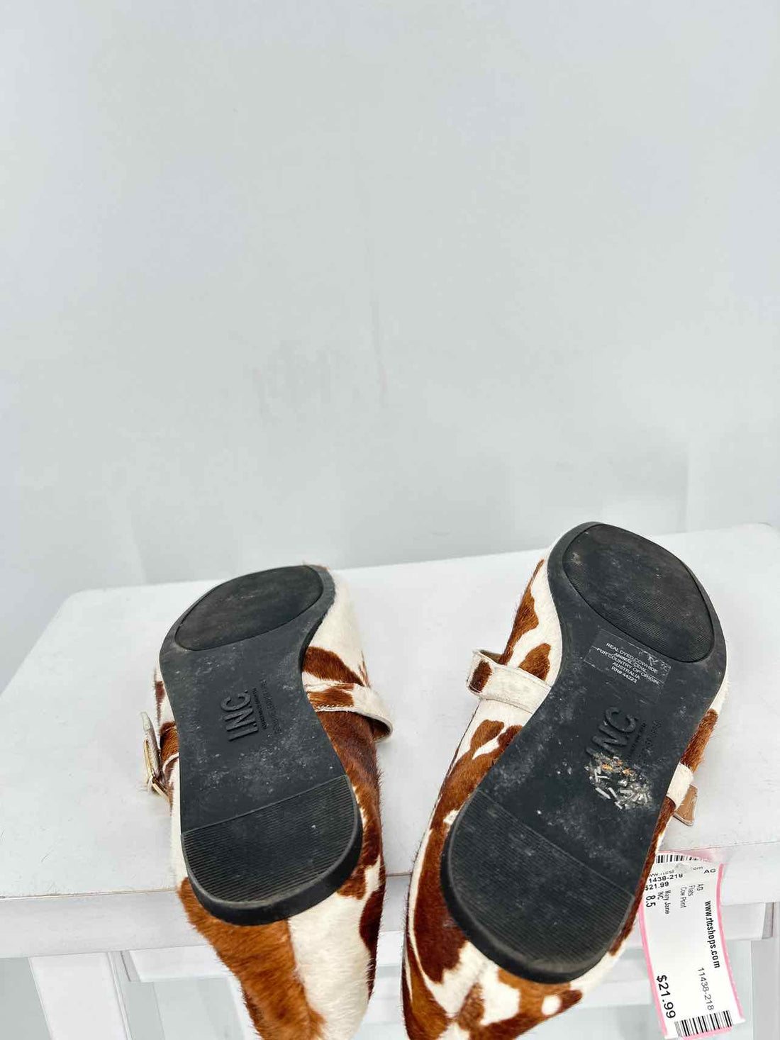 INC Women Size 8.5 Cow Print Flats