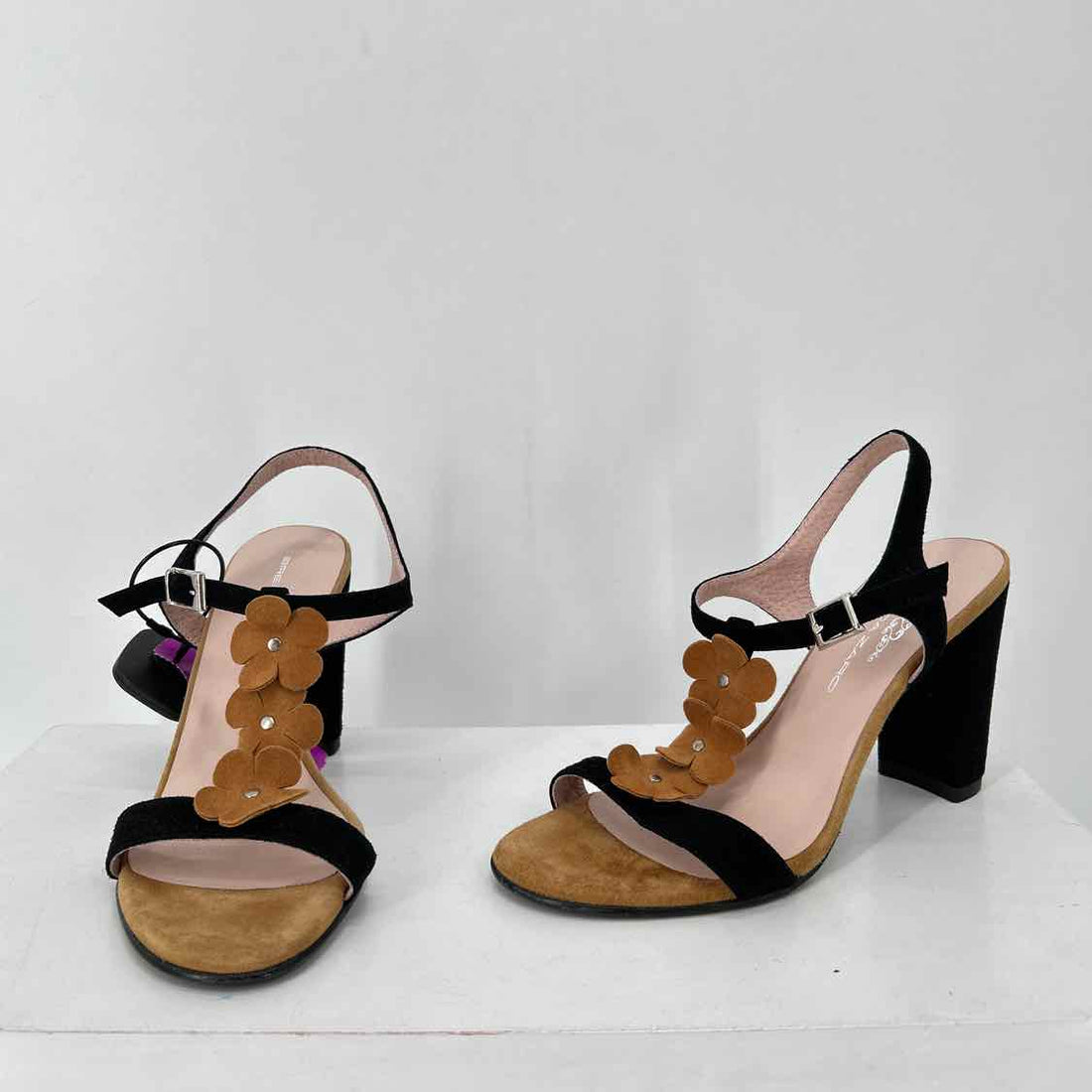 Brenda Zaro Women Size 37 (6.5-7) Brown & Black Genuine Suede Heels
