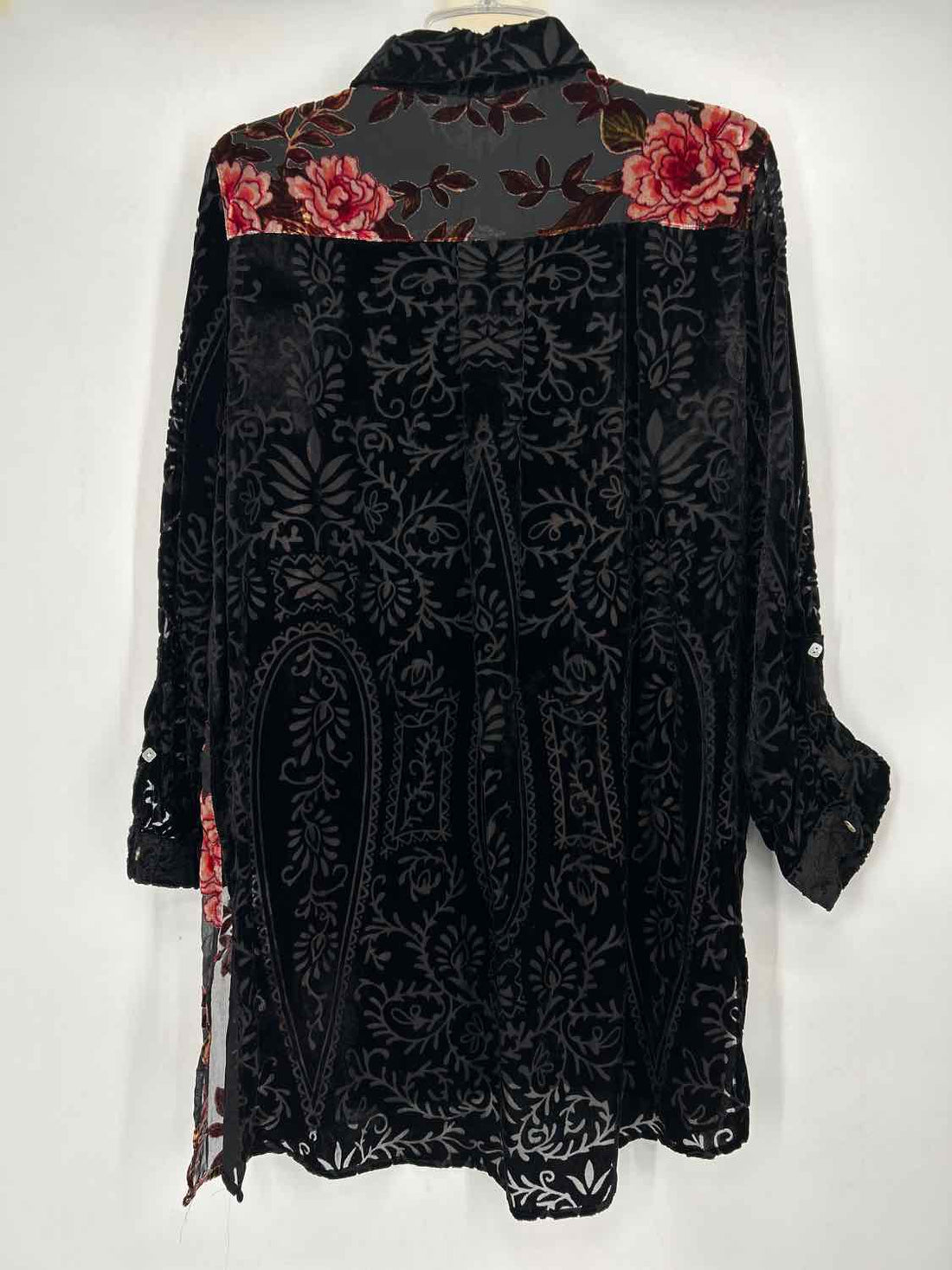 John Mark Size M Black Floral Velvet Burn Out Long Sleeve