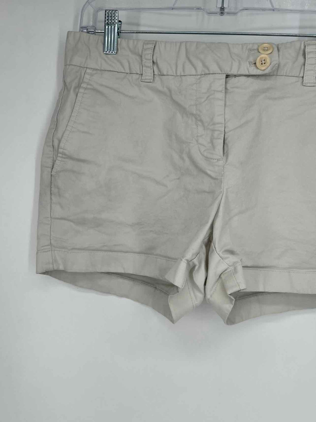 Vineyard Vines Size 8 Beige Khaki Shorts