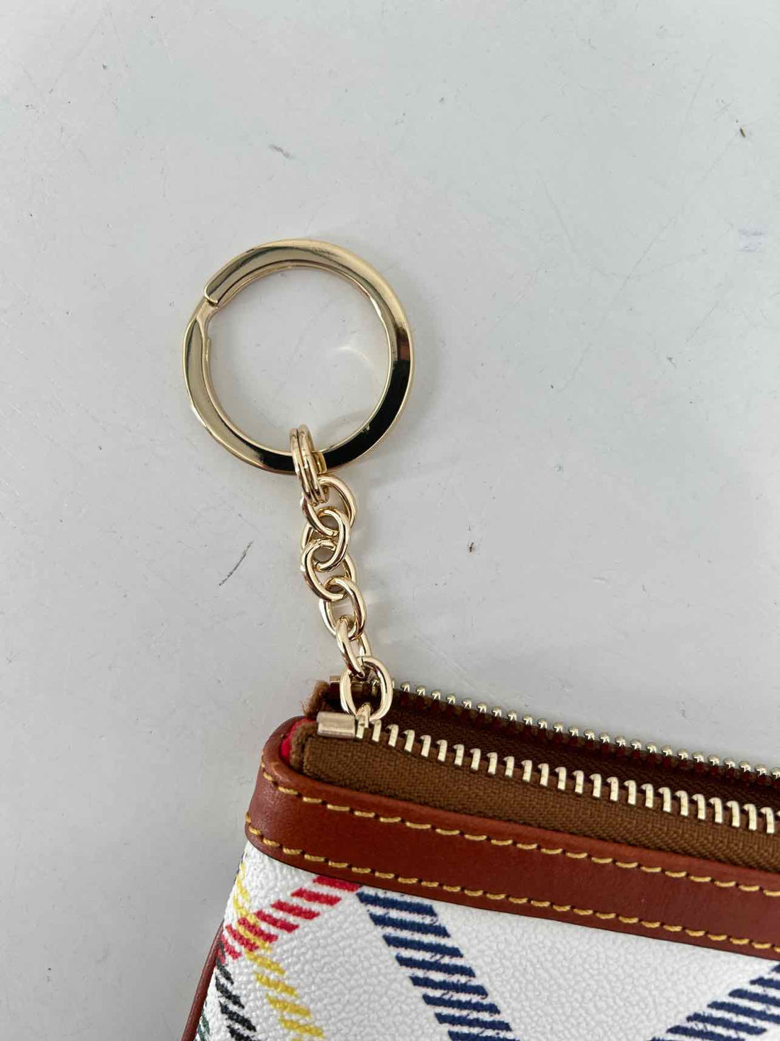 Dooney & Bourke White Plaid Leather Excellent Condition Clutch