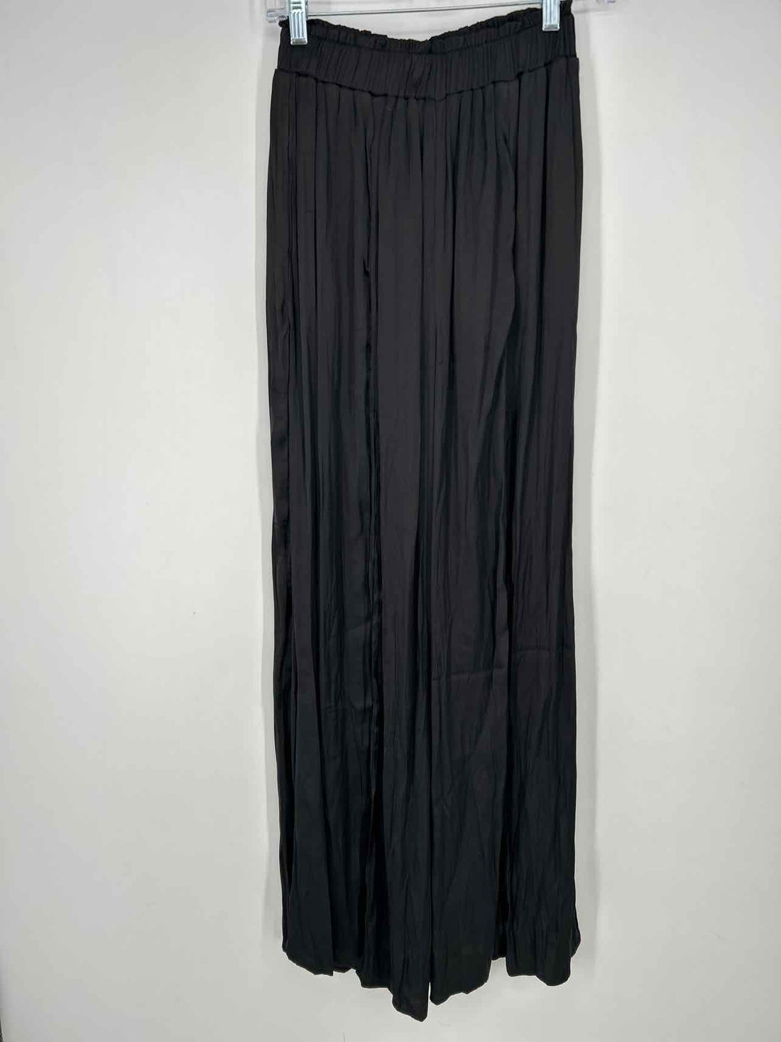 By Together M Black Pleated New Boutique Pants