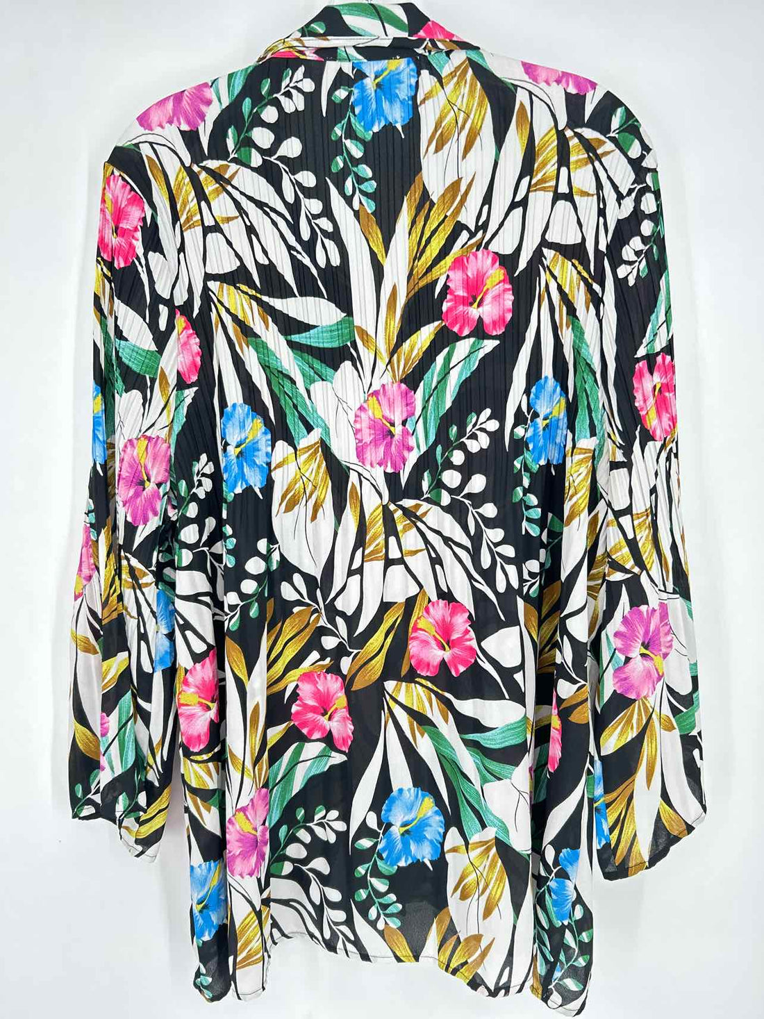 Sunny Leigh Size XL White & Black Print Long Sleeve
