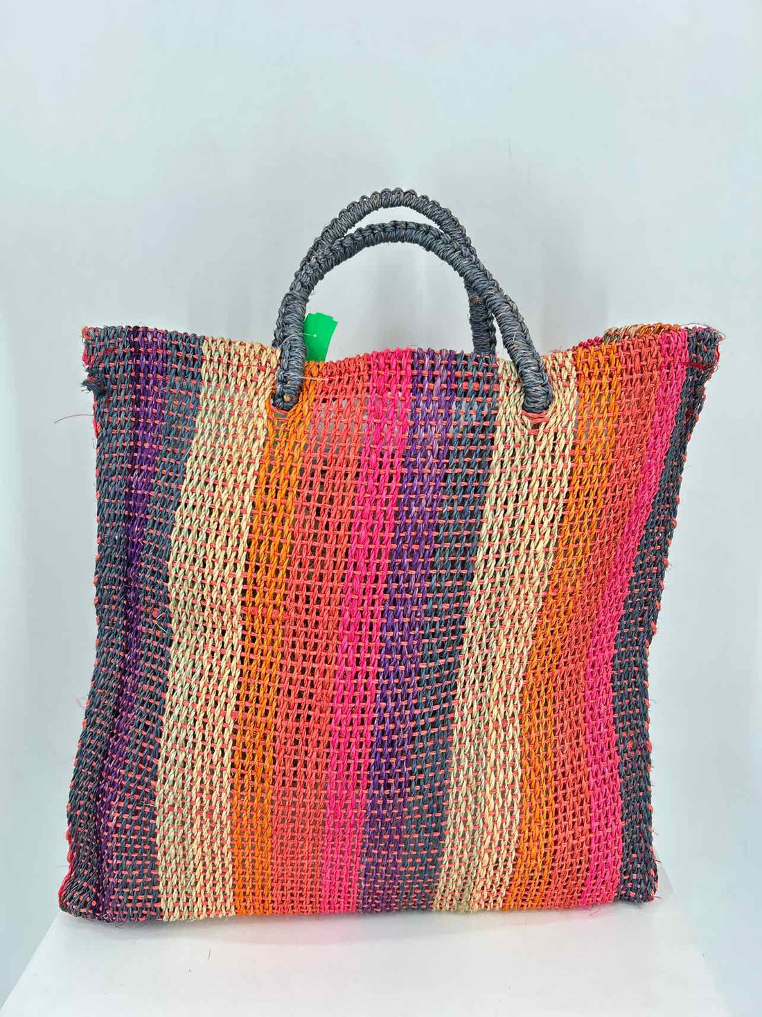 No Brand Name Rainbow Striped Straw Pre Owned Tote