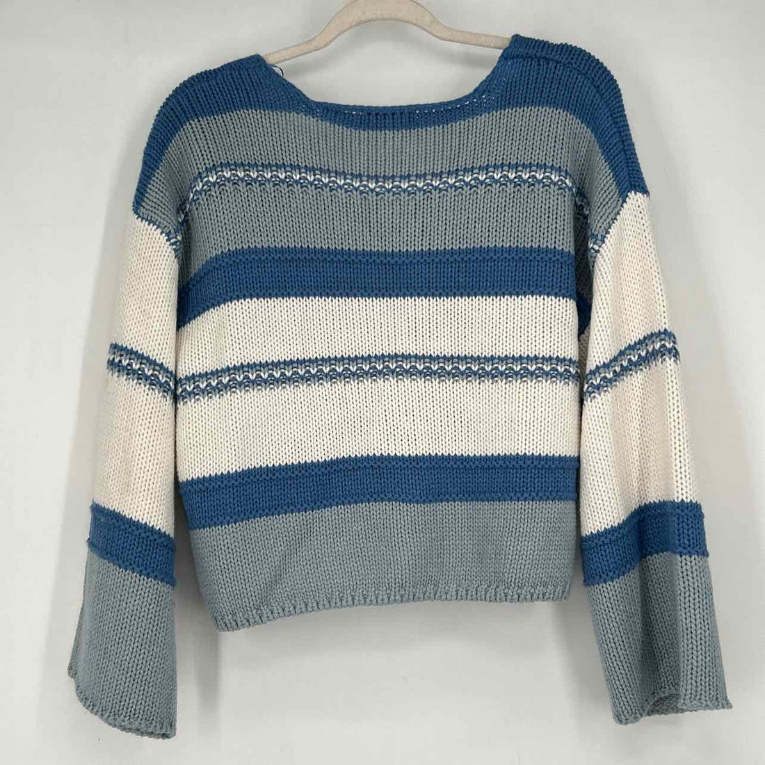 Sincerely Jules Size S Blue & White Striped Sweater
