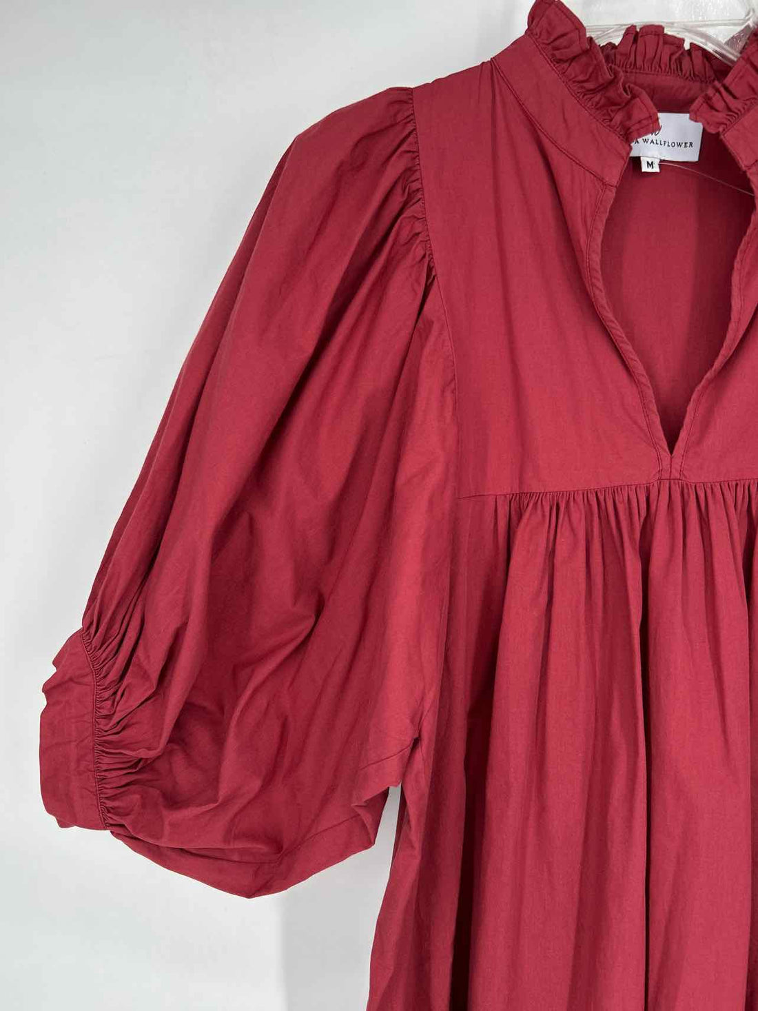 Never A Wallflower Size M Maroon Short Sleeve Dress