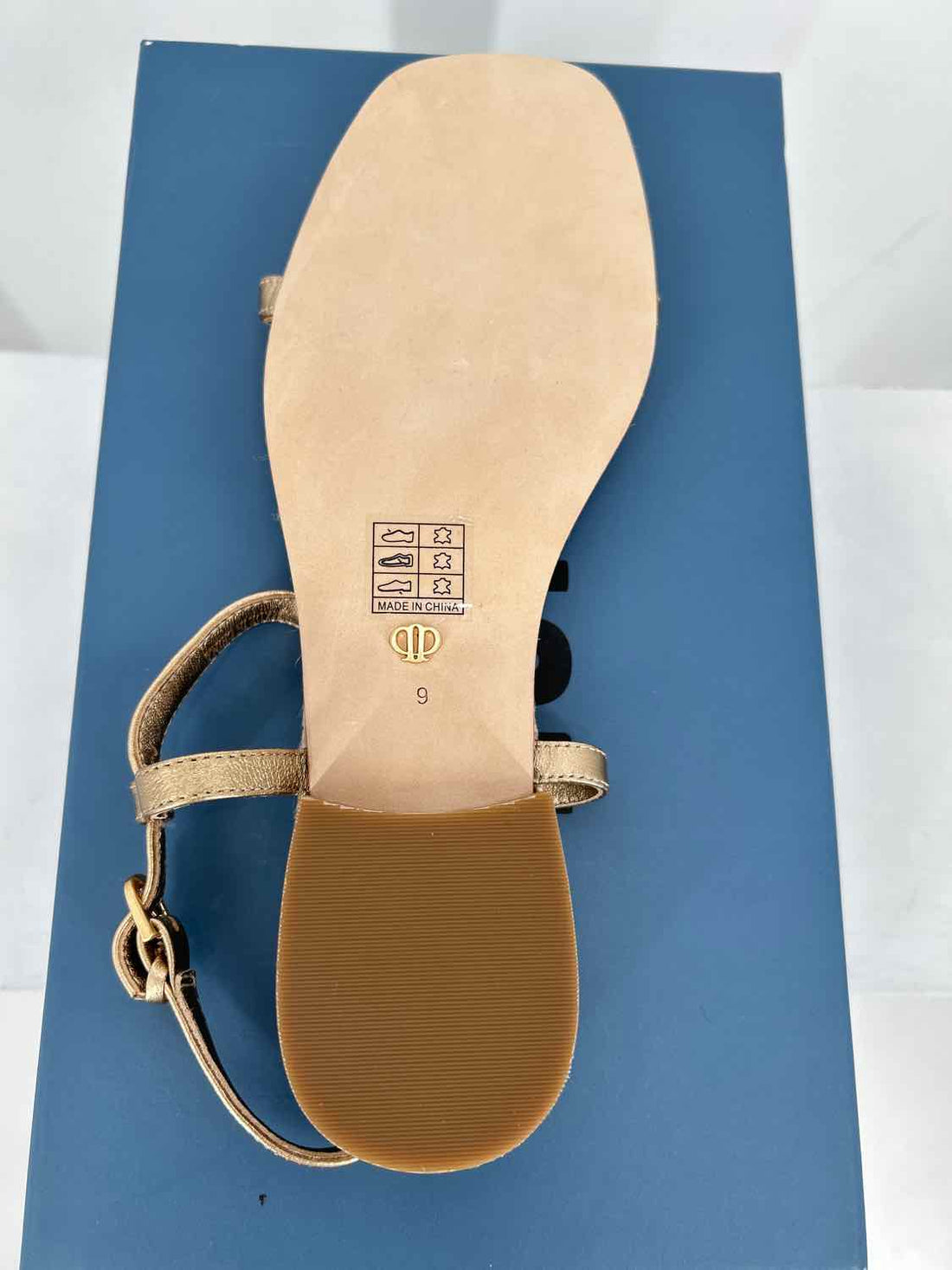 Paige Women Size 9 Gold New In Box Rumi Sandals