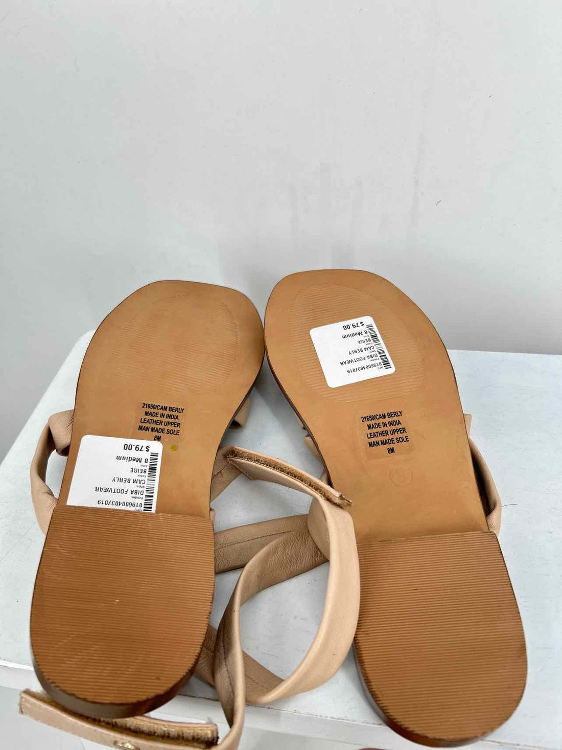 Diba True Women Size 8 Beige NWT Leather Sandals