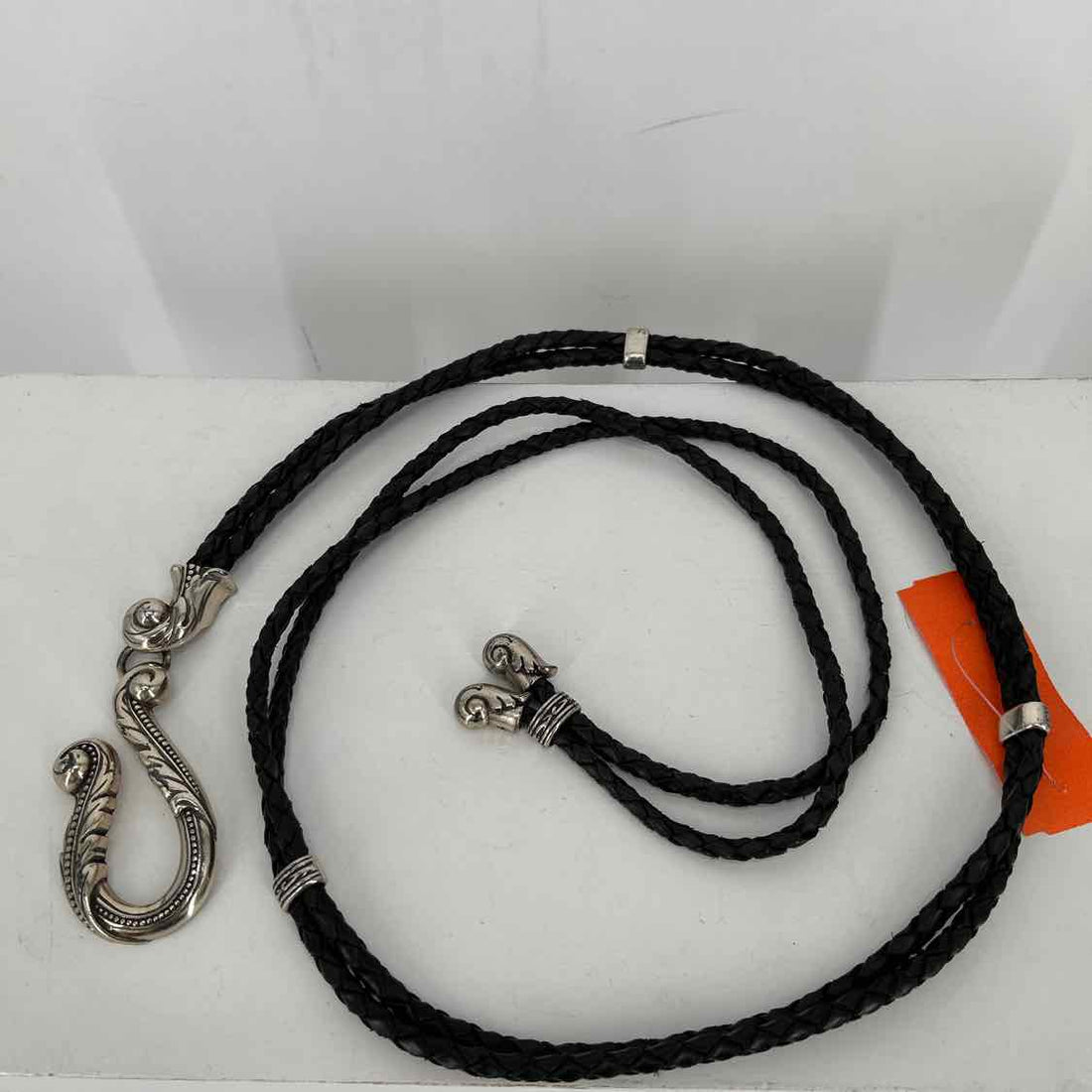 No Brand Name Size No Size Black & Silver Belts