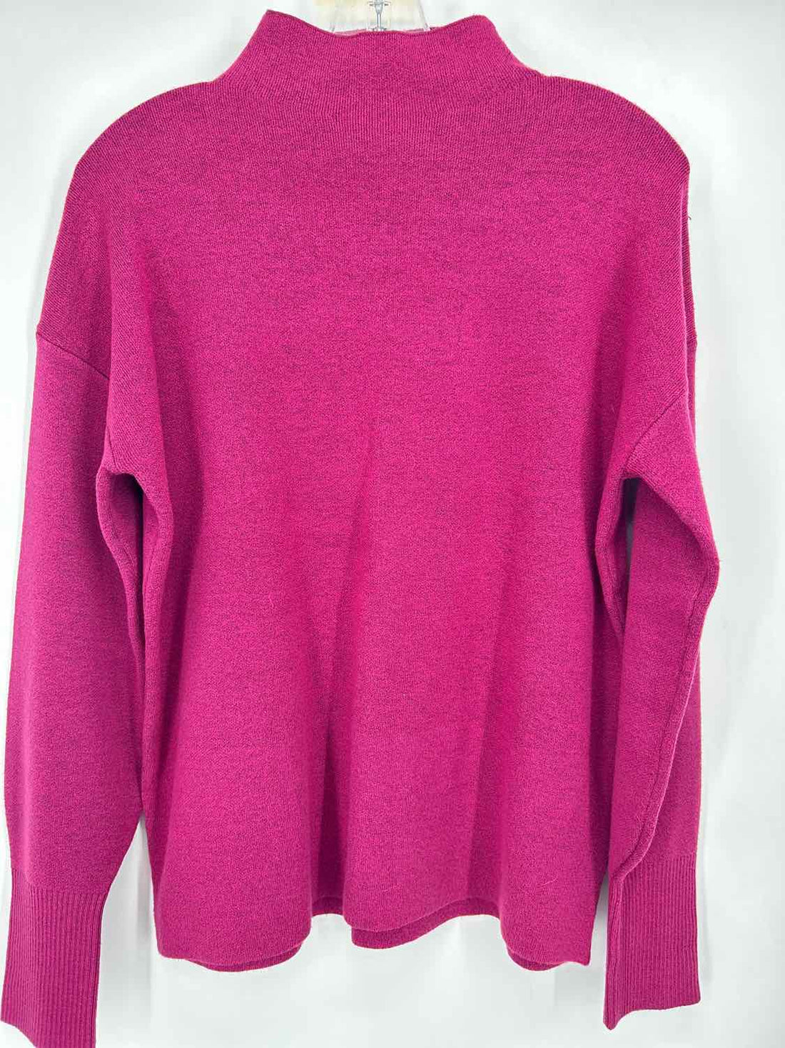 Tahari Size L Purple Sweater