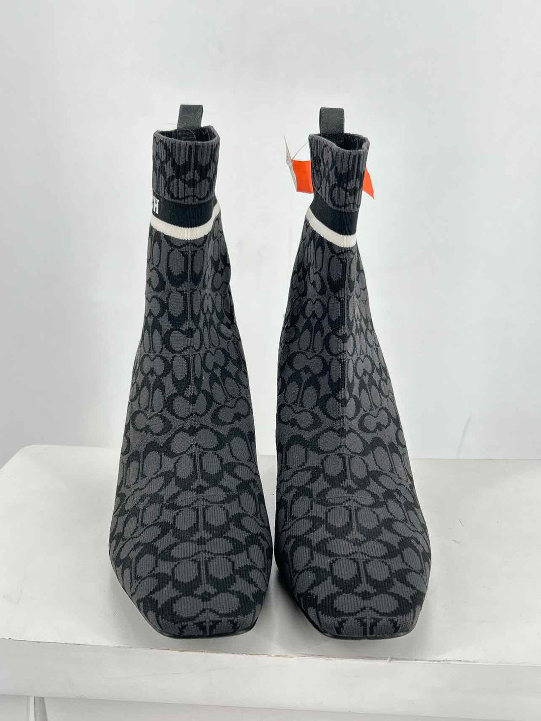Coach Women Size 8.5 Grey Ankle Boot