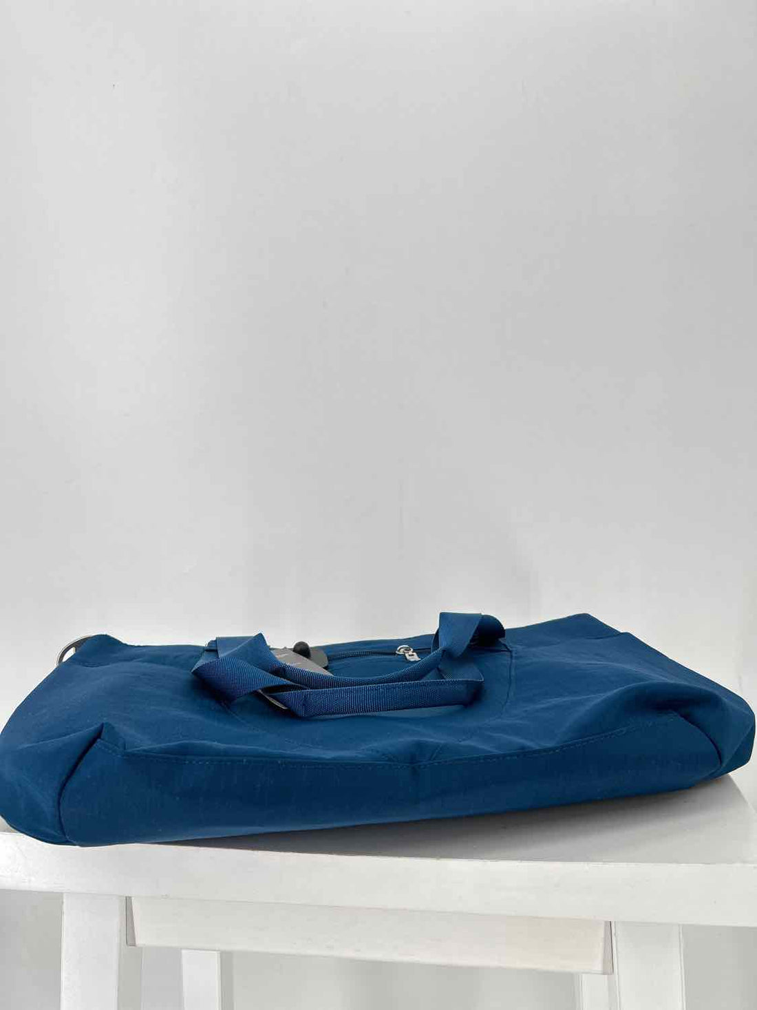 Baggallini Navy Nylon NWT Tote